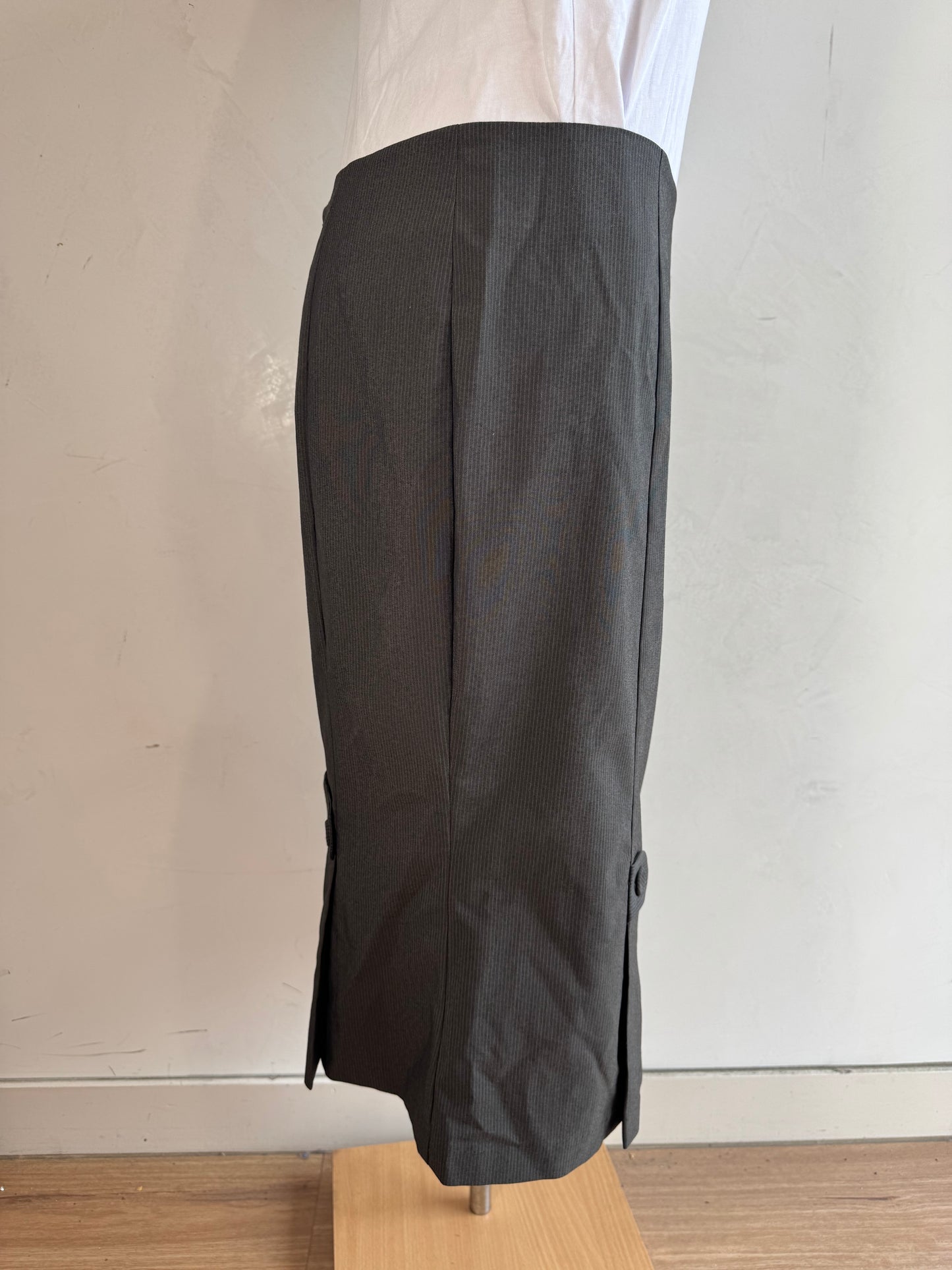 Vintage Cue Pinstripe Skirt - size 12