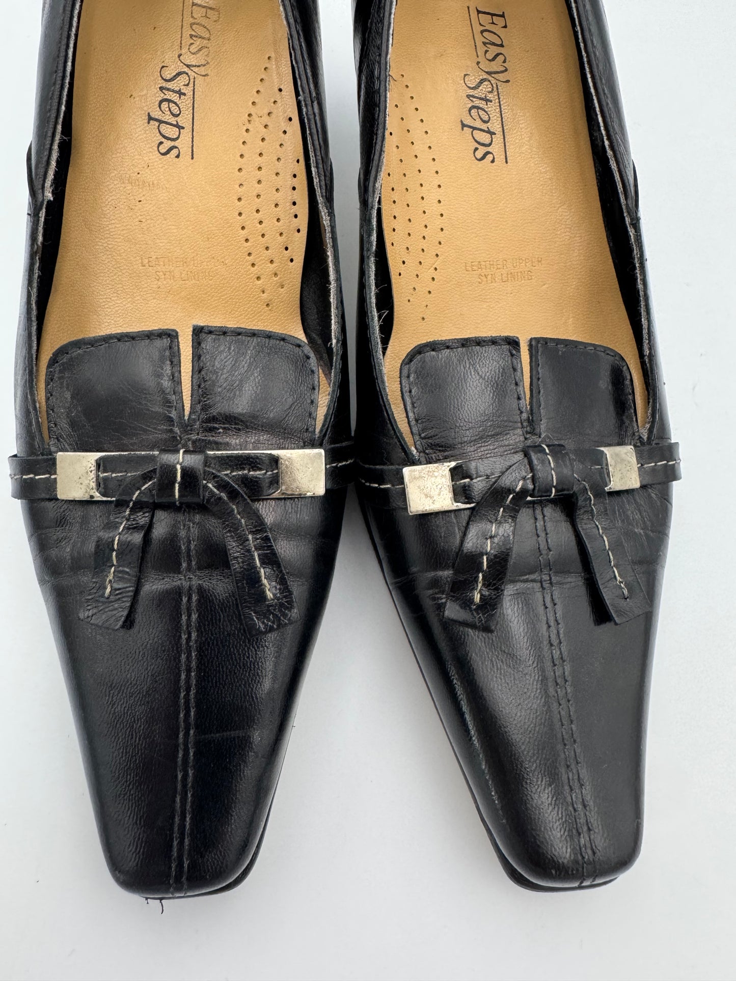 Vintage Easy Steps Black Pumps - size 7