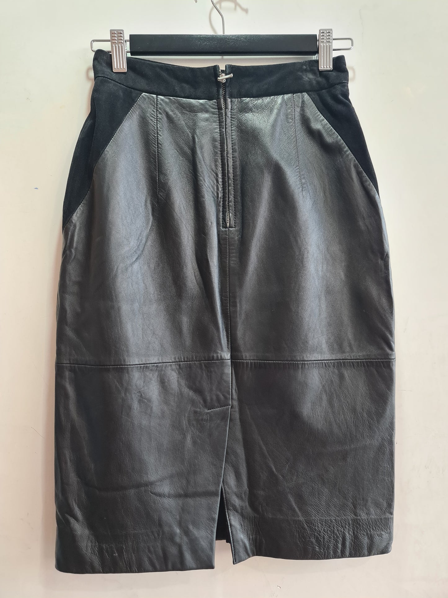 Vintage Alannah Hill Leather Skirt - size XS