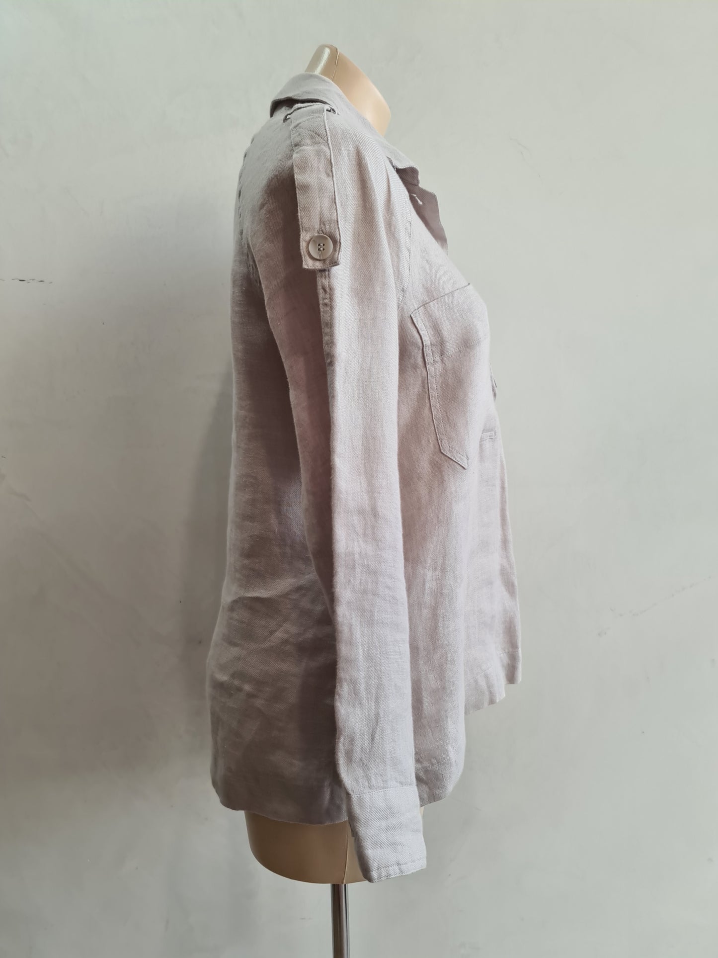 Country Road Oat linen Shirt - size 6
