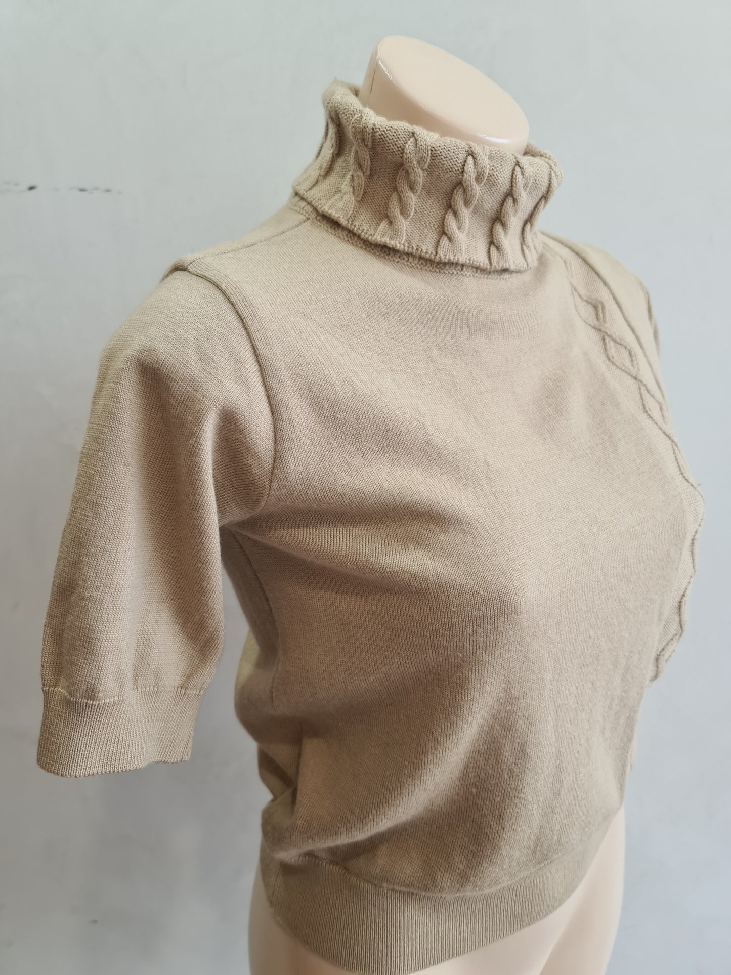 Daks Beige High Neck Knit Top - size S