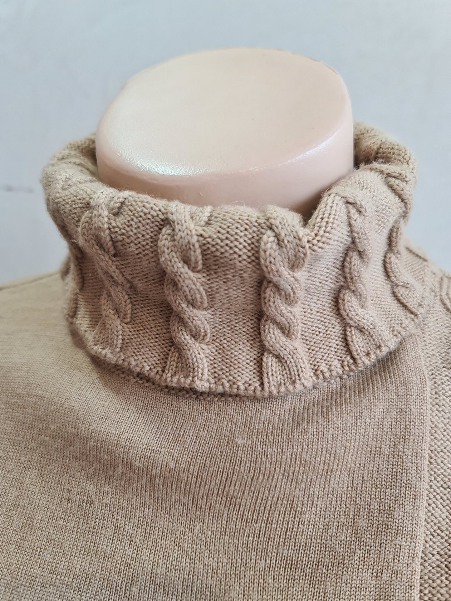 Daks Beige High Neck Knit Top - size S