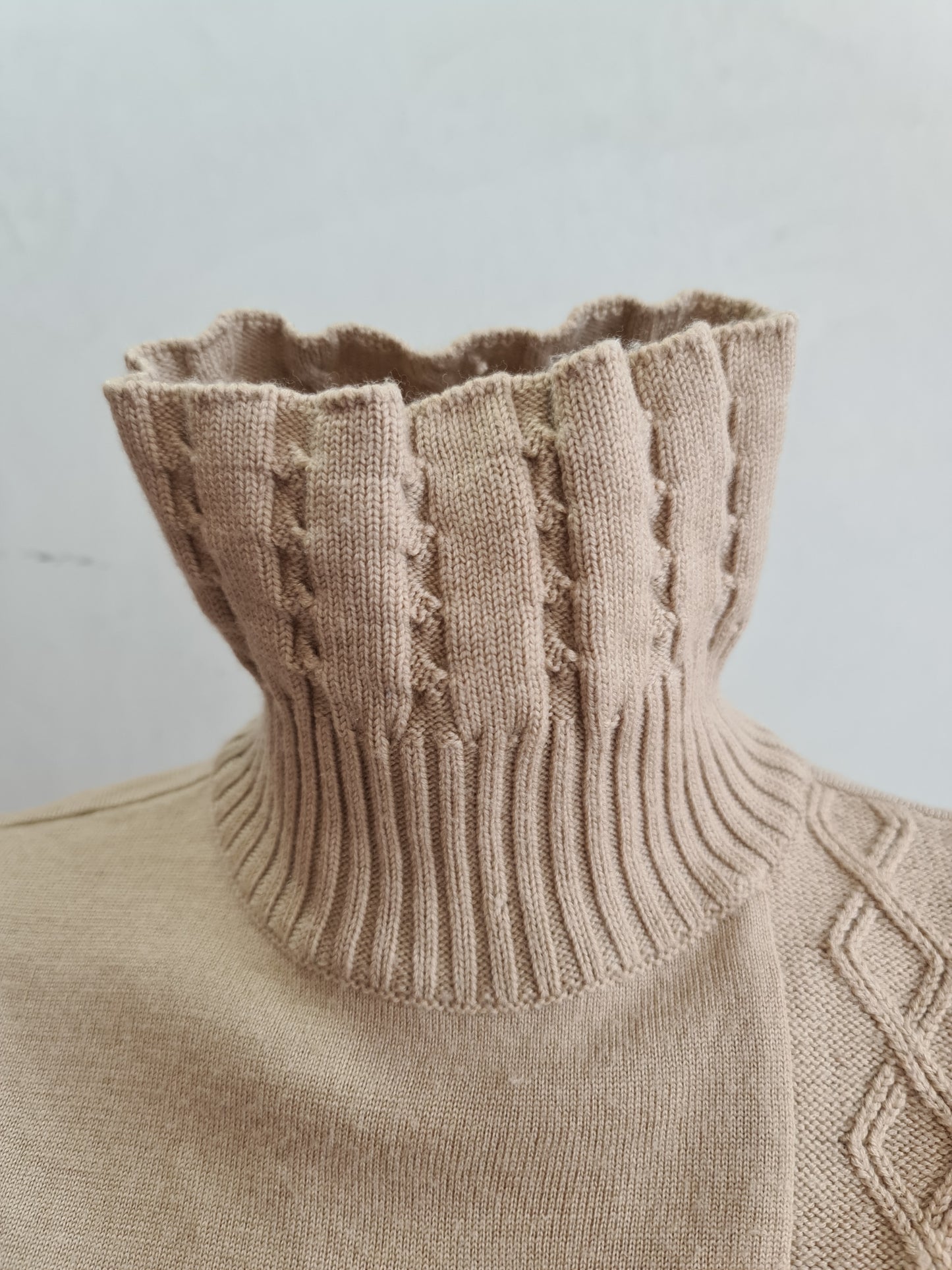 Daks Beige High Neck Knit Top - size S