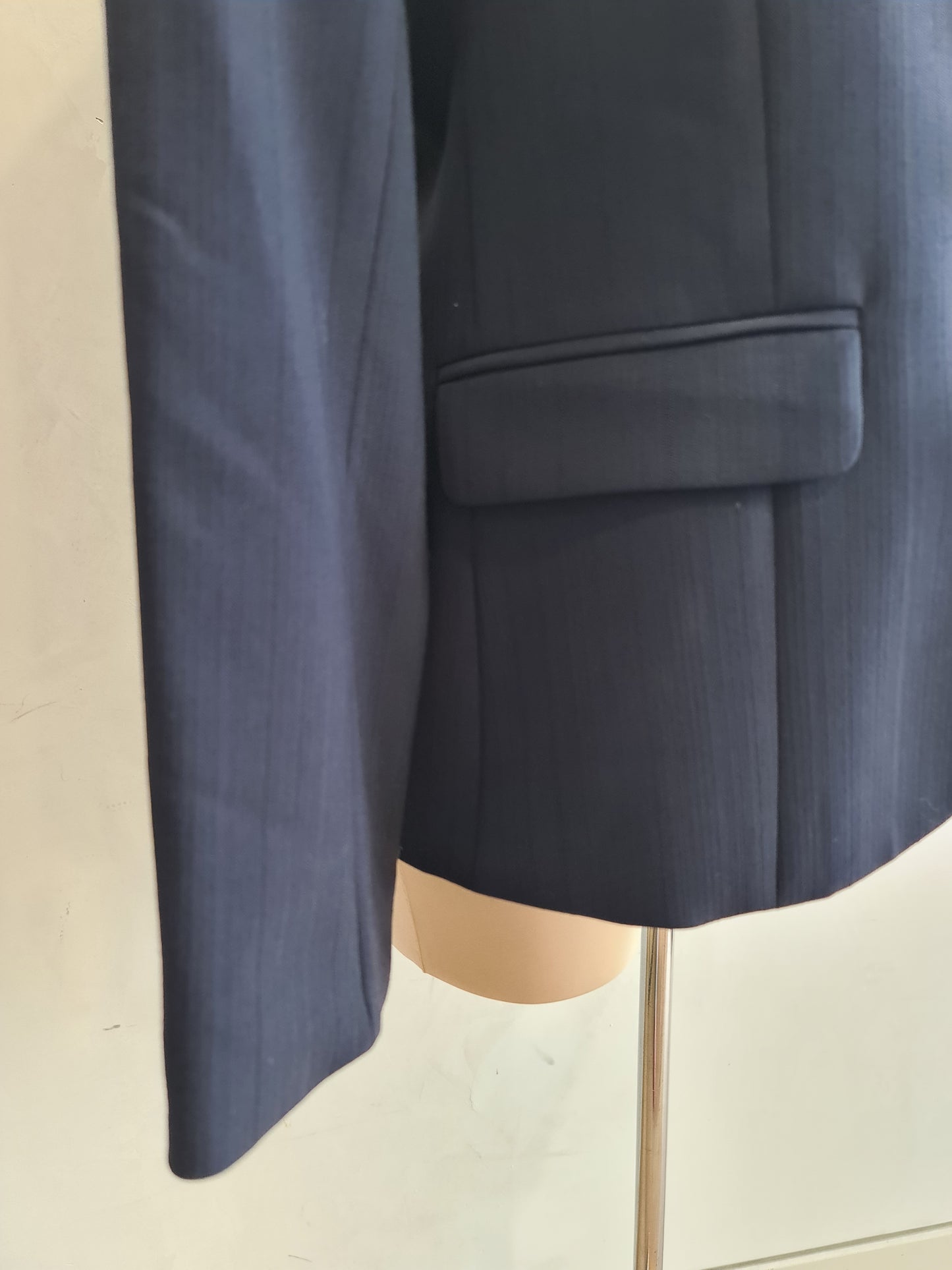 Perri Cutten Navy Jacket - size 14