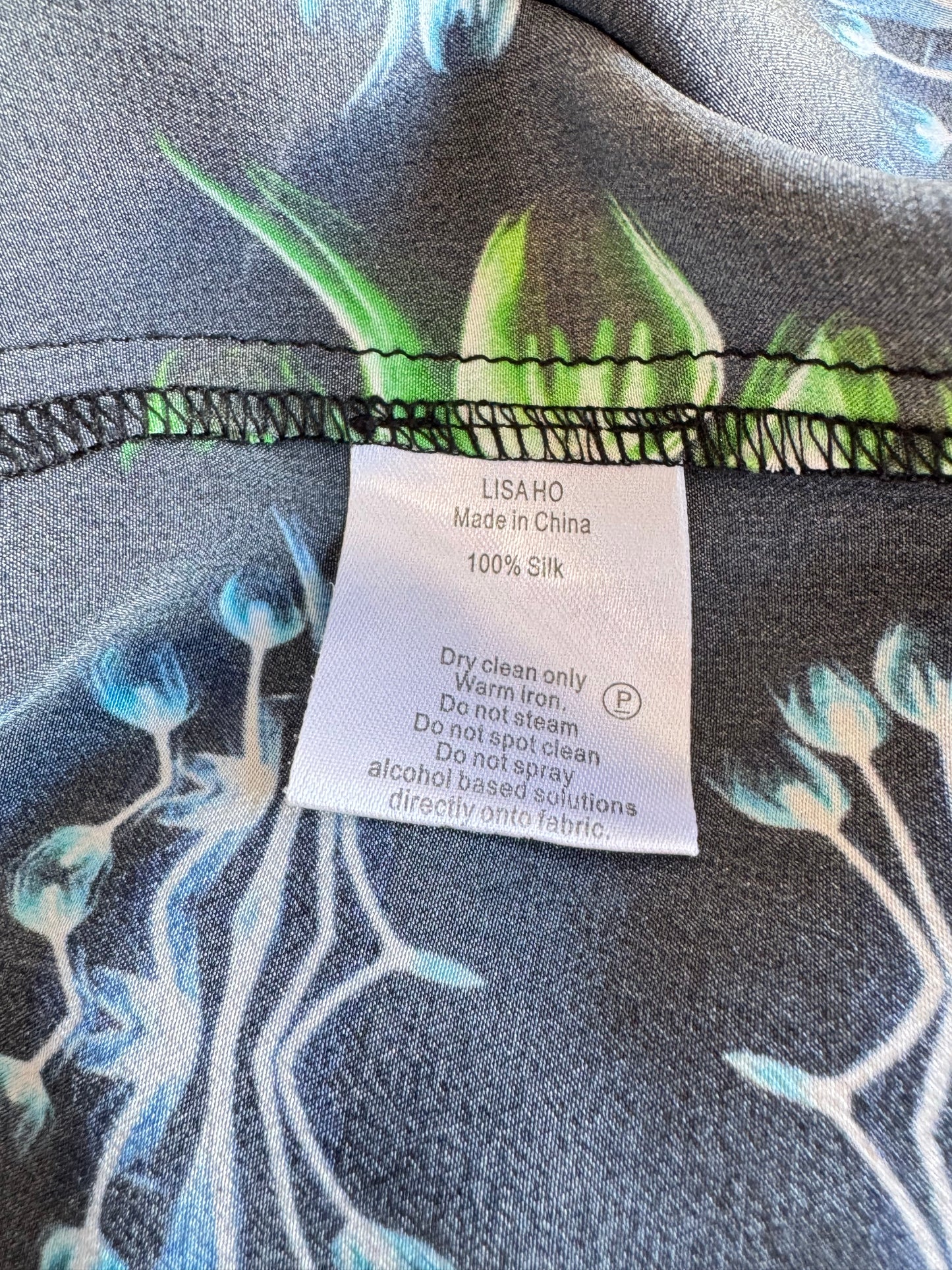 Lisa Ho Silk Print Blouse - size 10