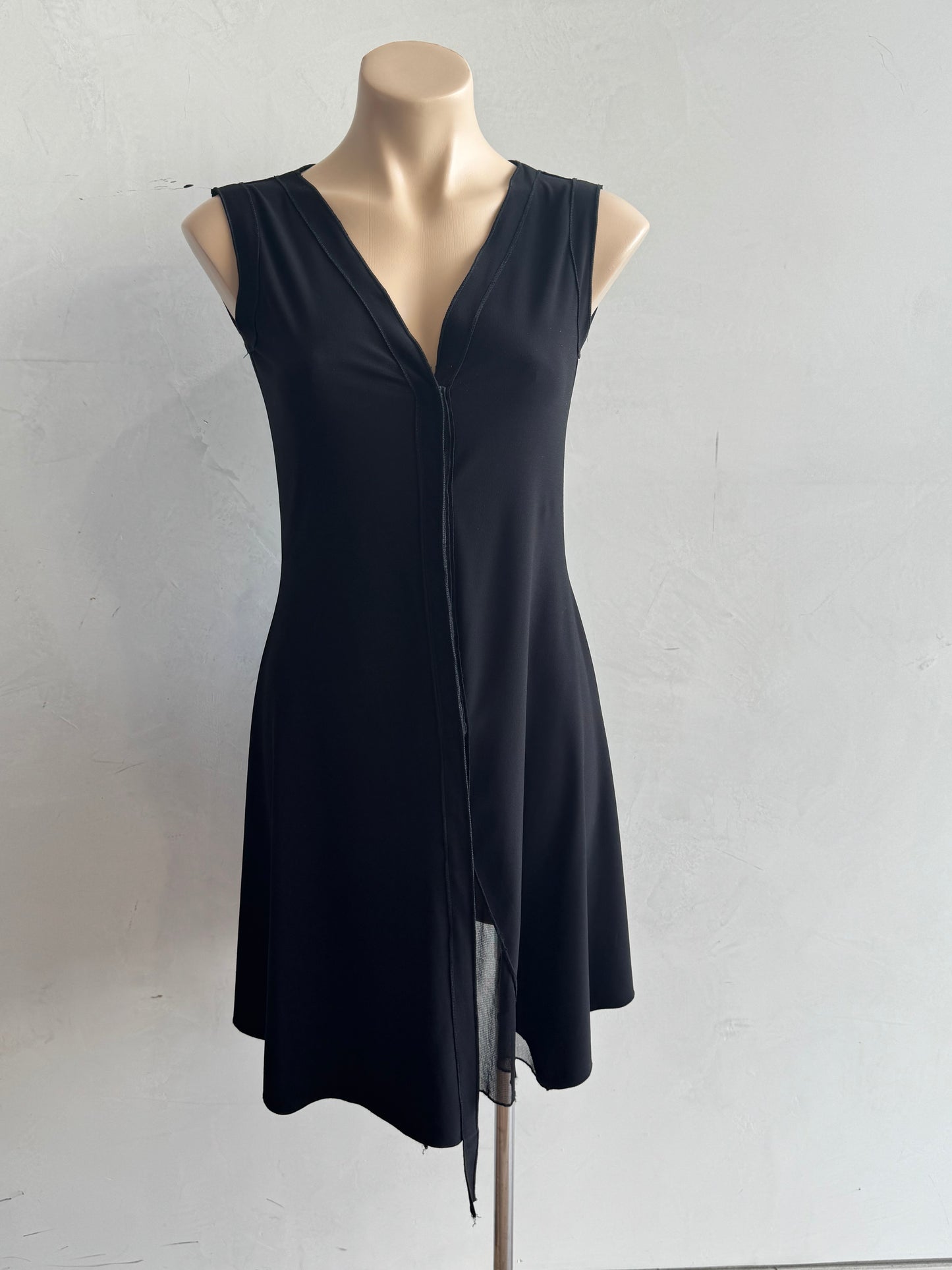 Motto black long vest - size S