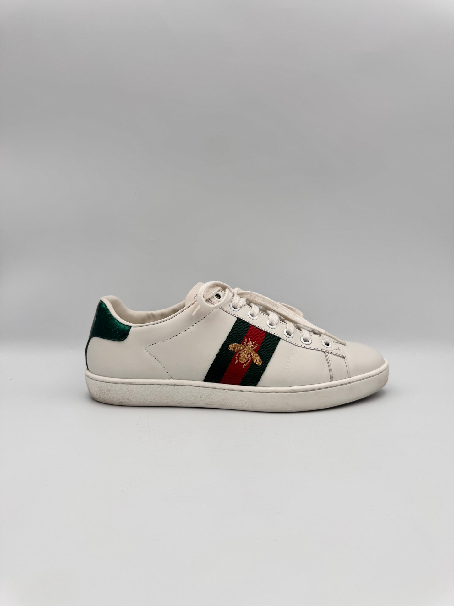 GUCCI Ace Trainer White Size 38 comes with Full Set