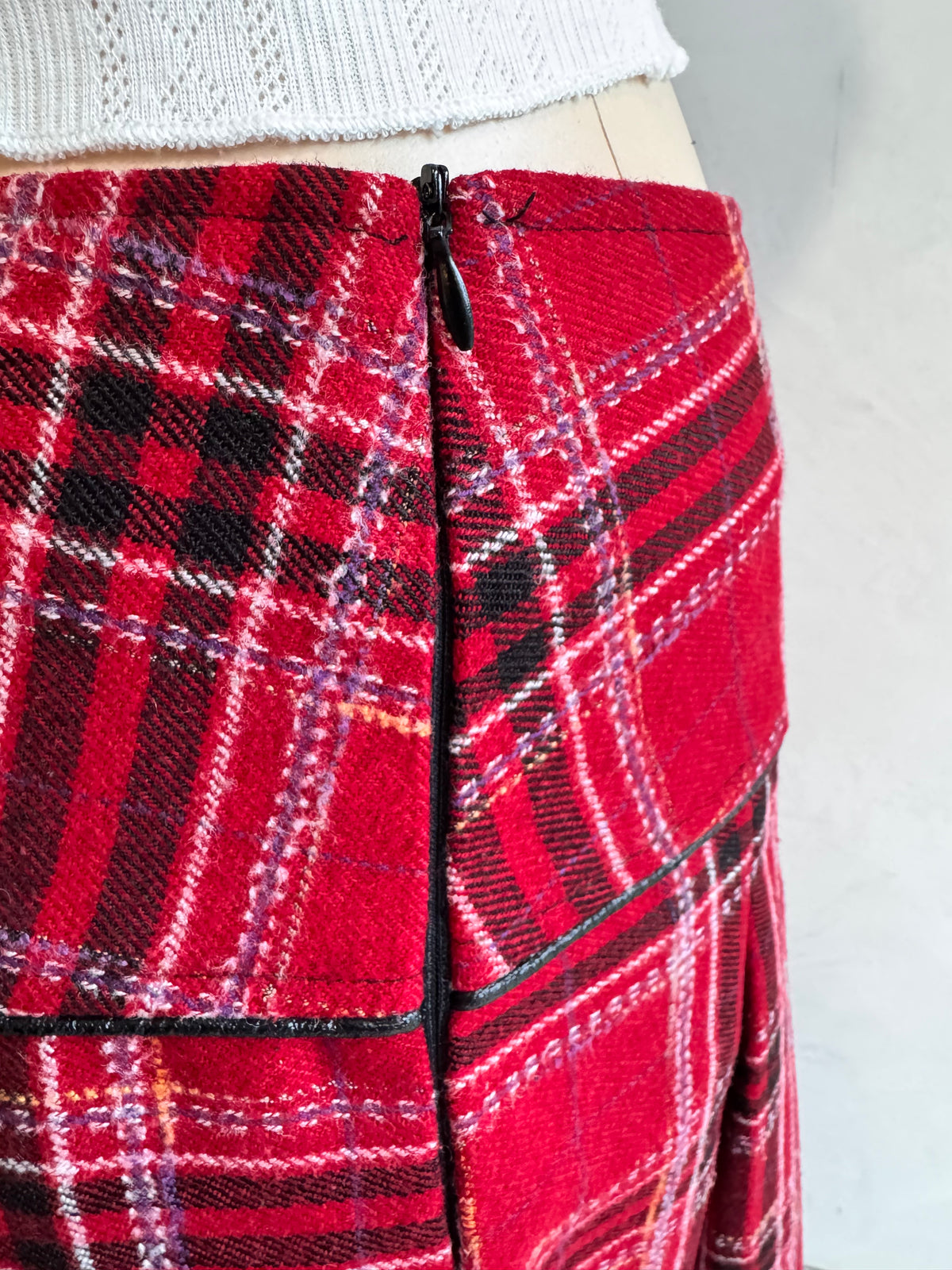 CKM Rad Plaid Pleated Skirt - size L