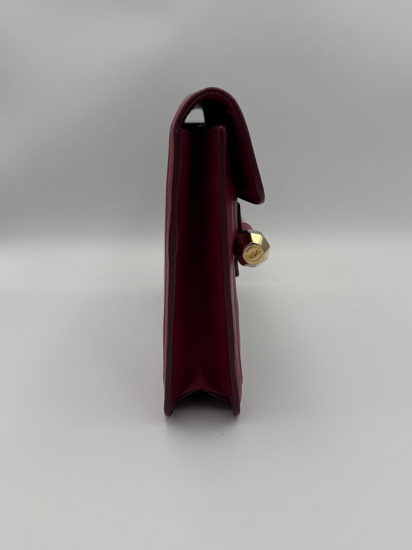 VIKTOR & ROLF CLUTCH RED