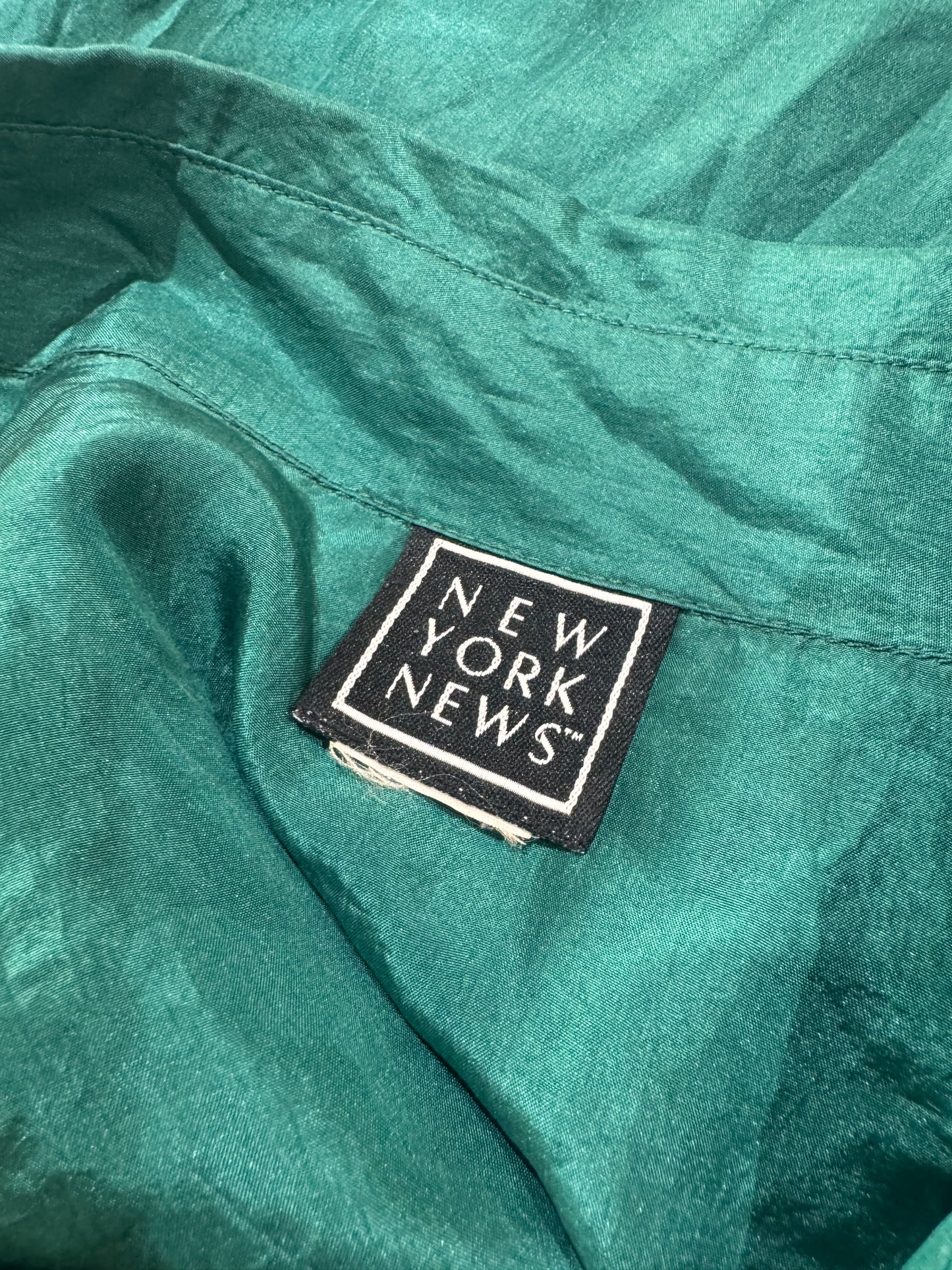 New York News Green Silk cropped Top -size S/M