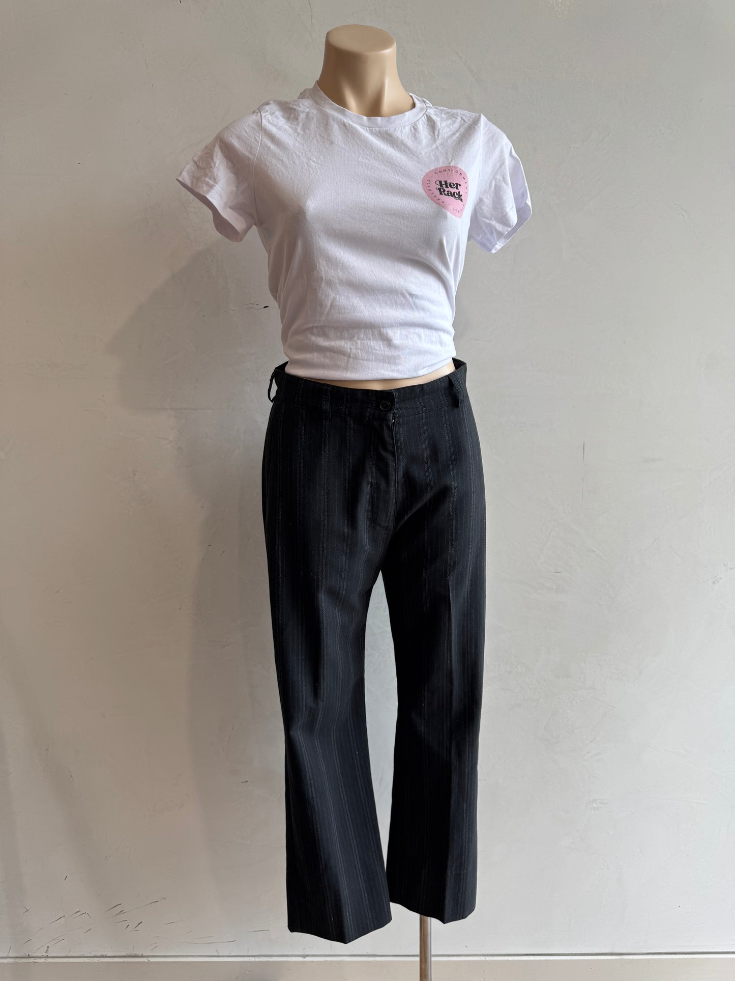 Vintage Atelier Grey Pinstriped Pants - size 12