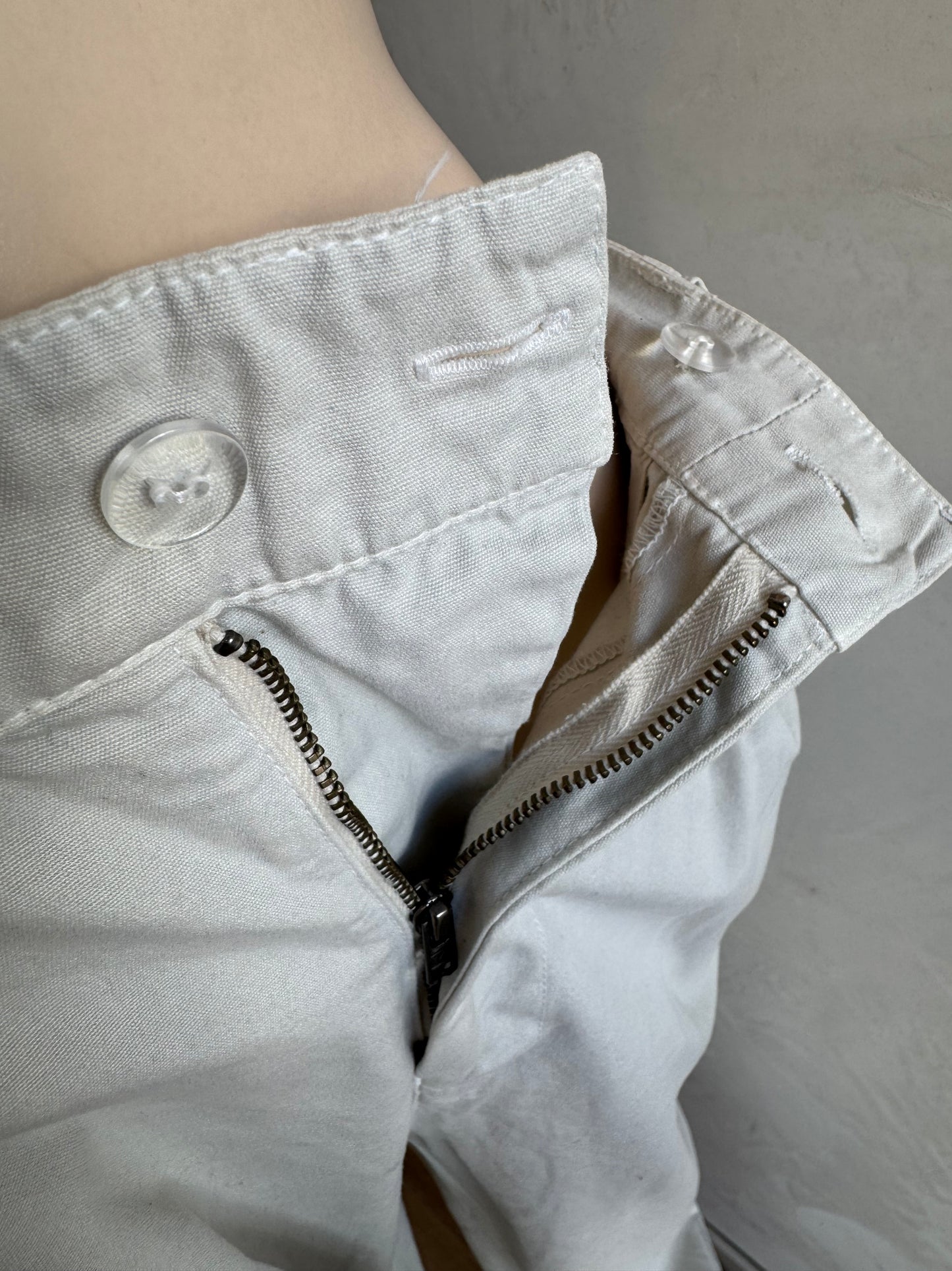 Bassike Beige pants size 1