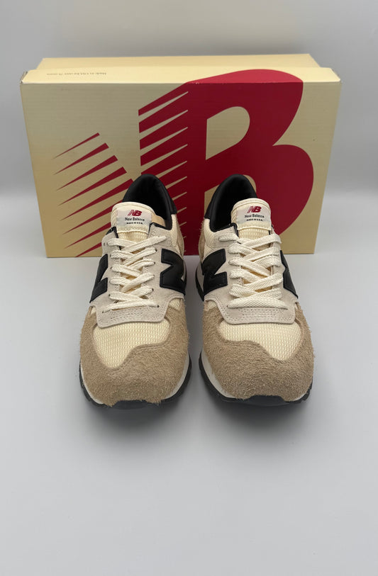 New Balance Teddy Santis 990v2 (40.5)