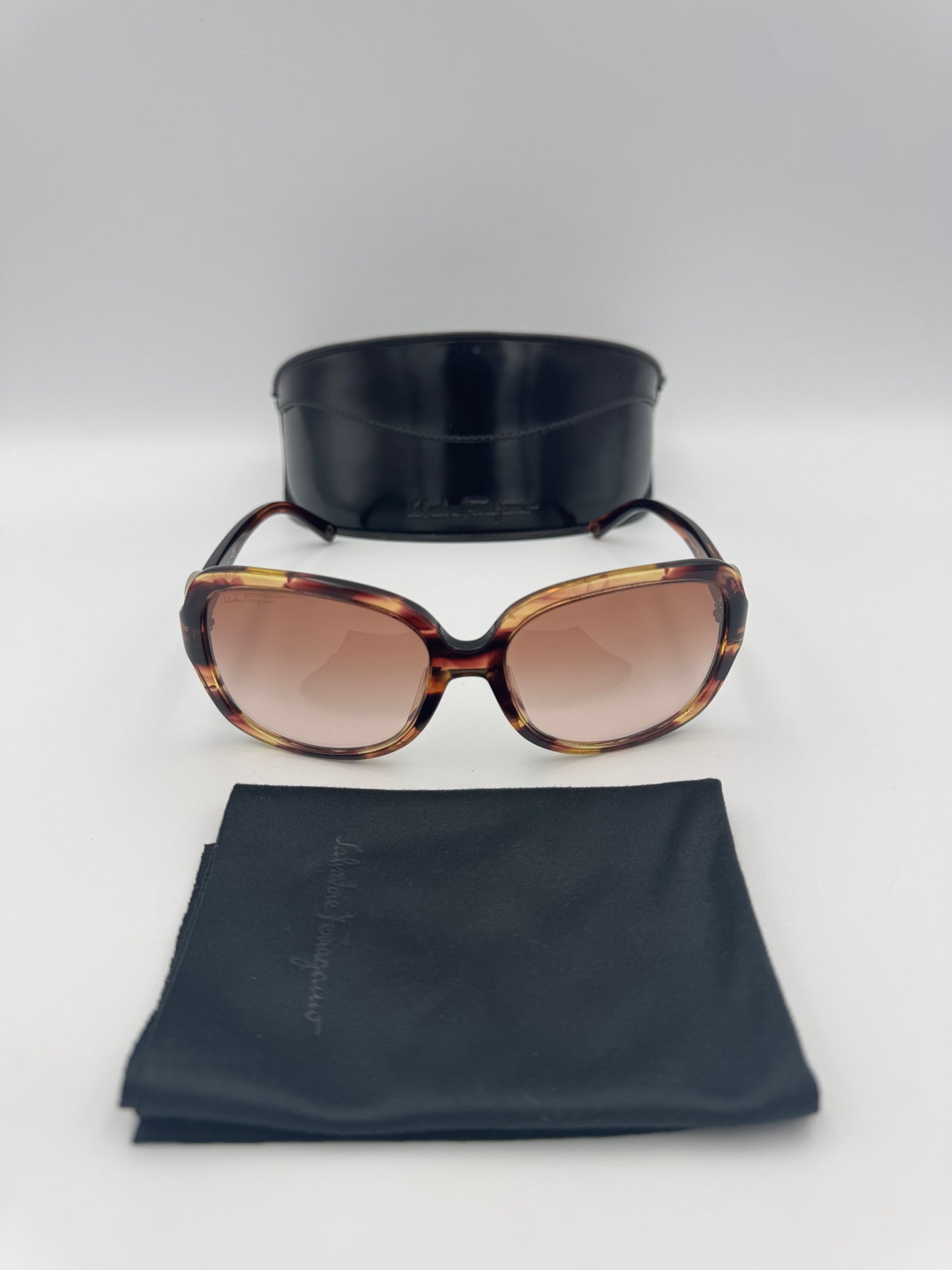 SALVATORE FERRAGAMO Sunglasses