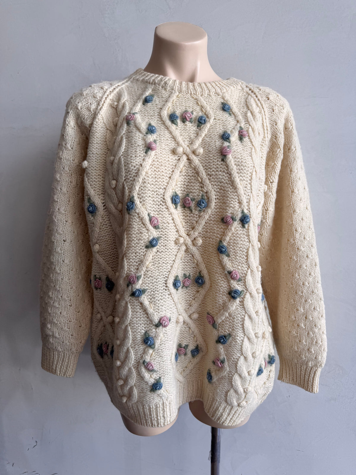 Vintage Jump cream wool chunky cable jumper - size L