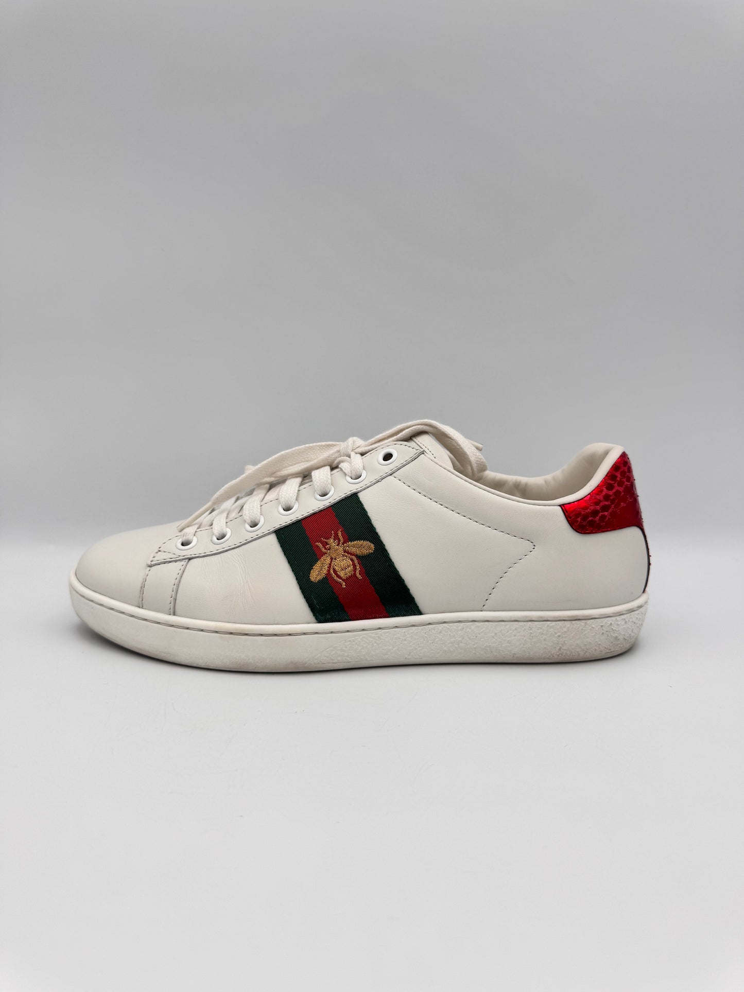 GUCCI Ace Trainer White Size 38 comes with Full Set