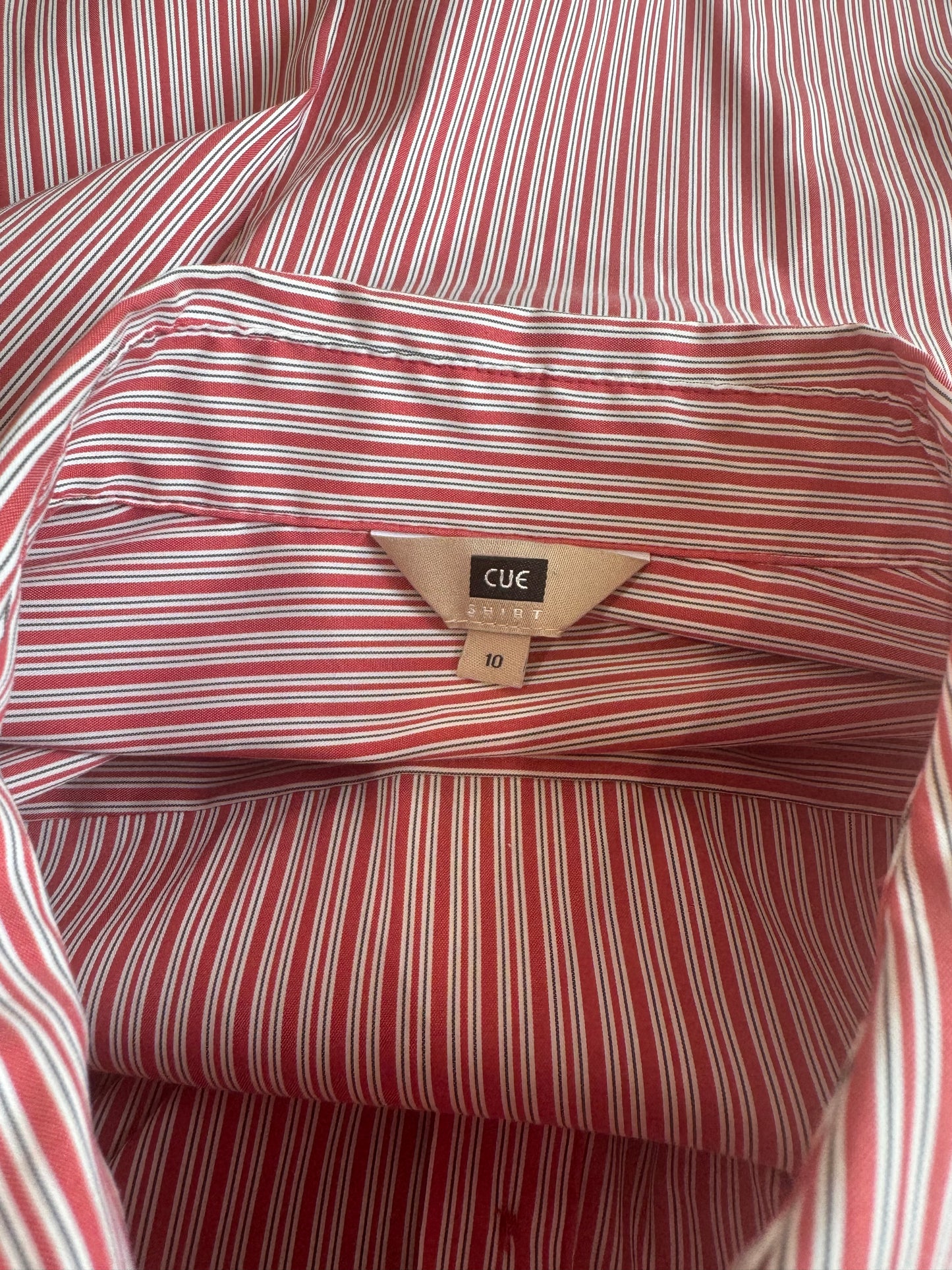 Cue Short Sleeve Red Striped Top - size 10