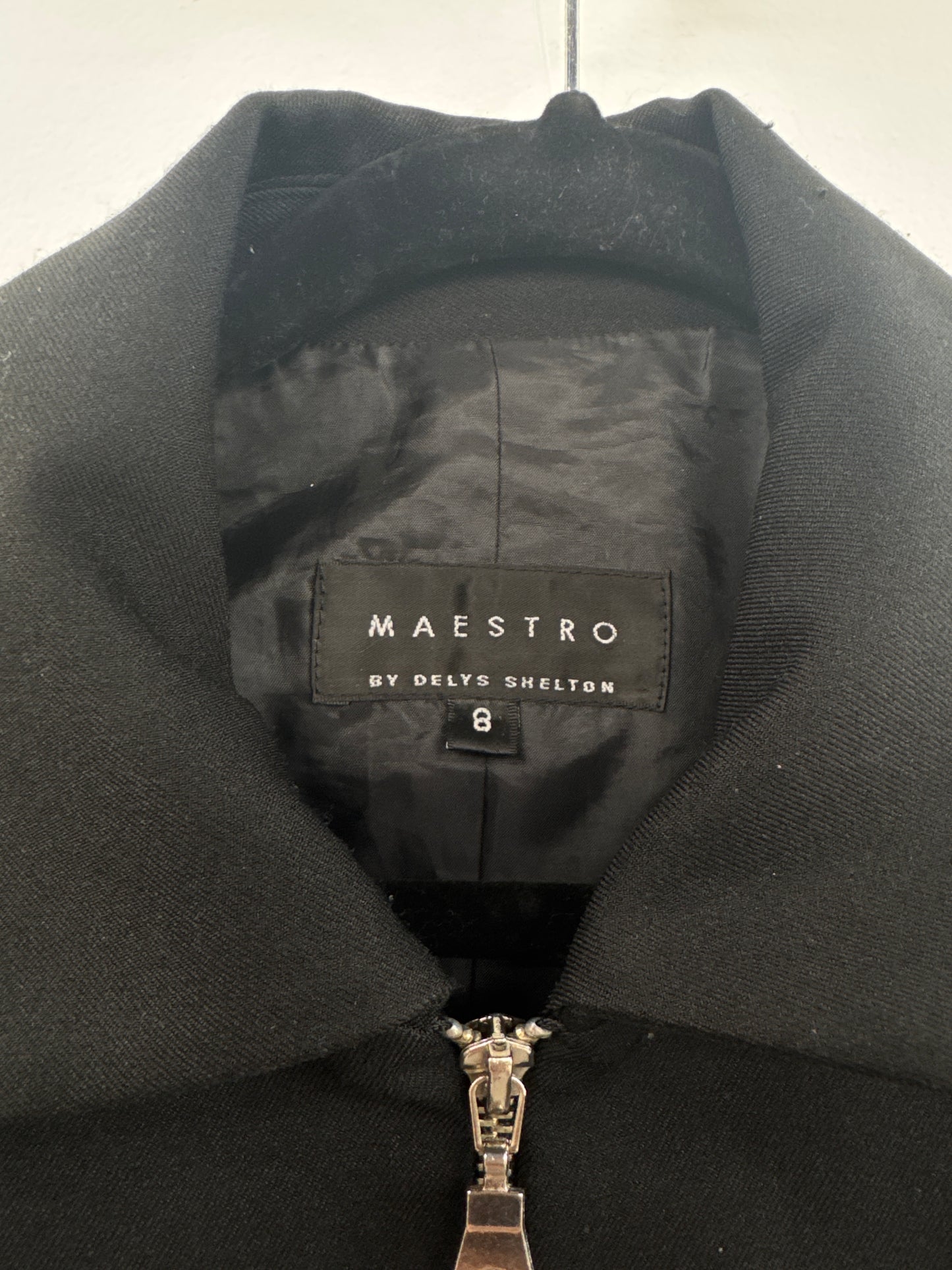 Maestro Black Full-Zip Jacket - Size 10