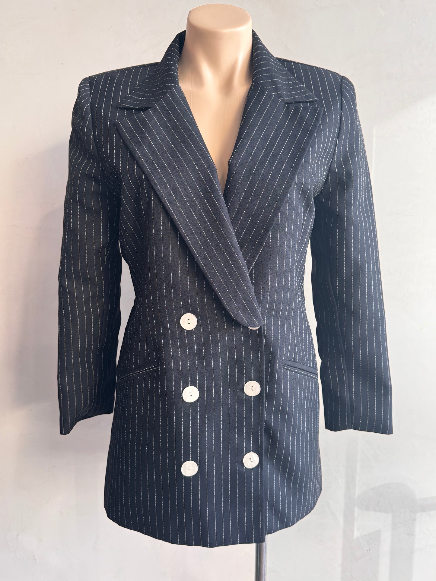 Vintage Ricki Reneeblack pinstriped blazer - size 10
