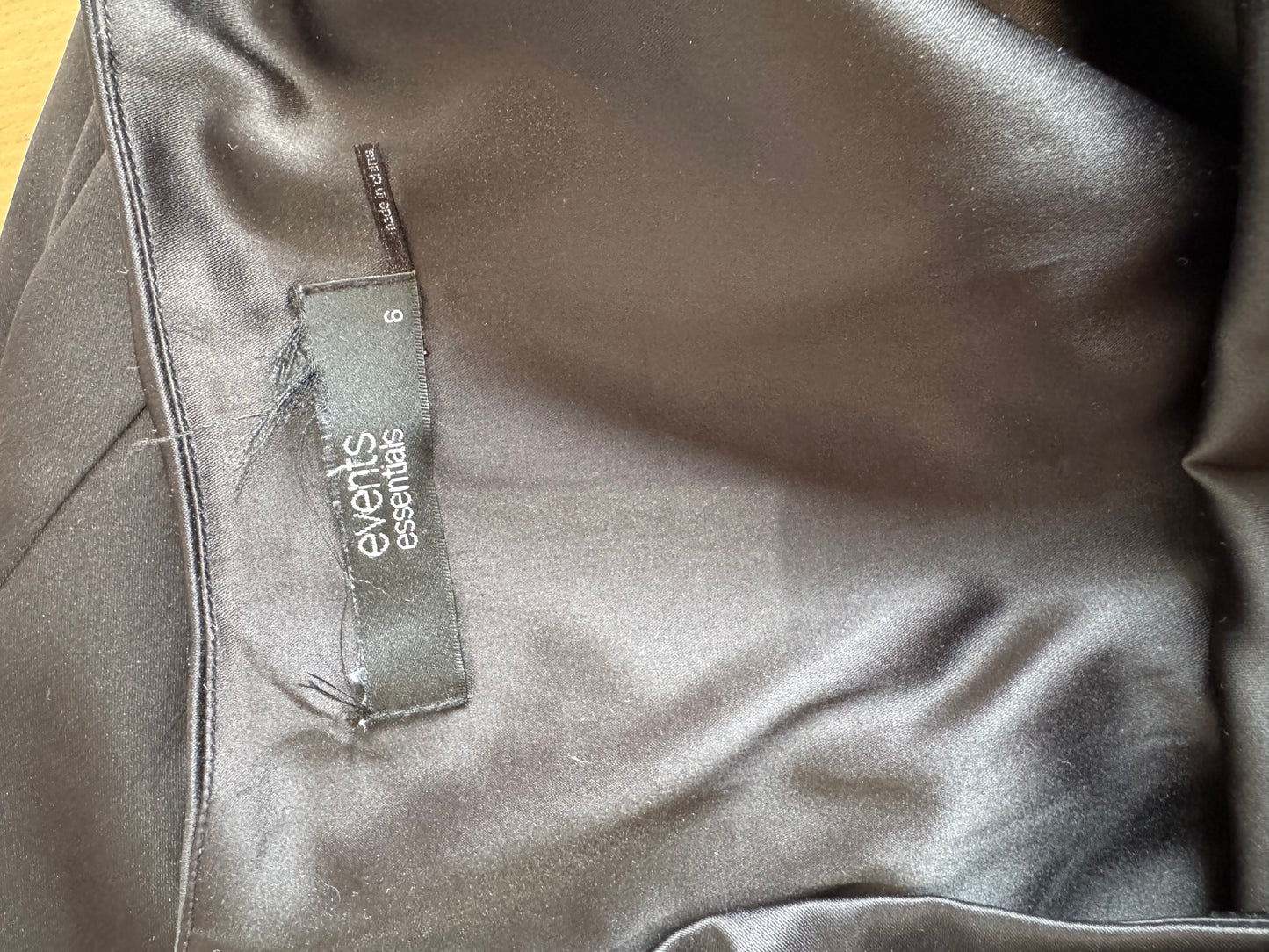 Vintage Events black evening maxi skirt - size 6