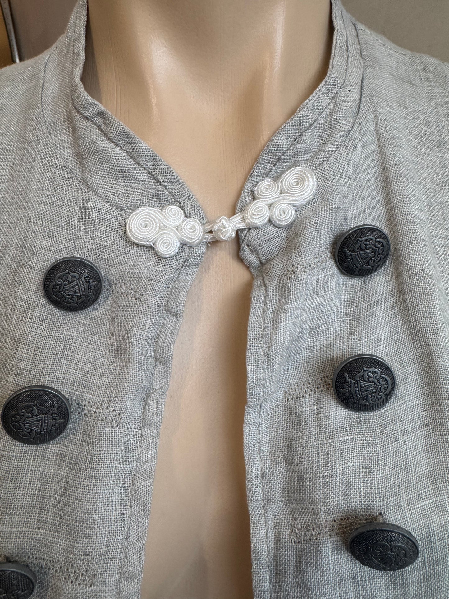 Italian Closet Napoleon Linen Top - size S
