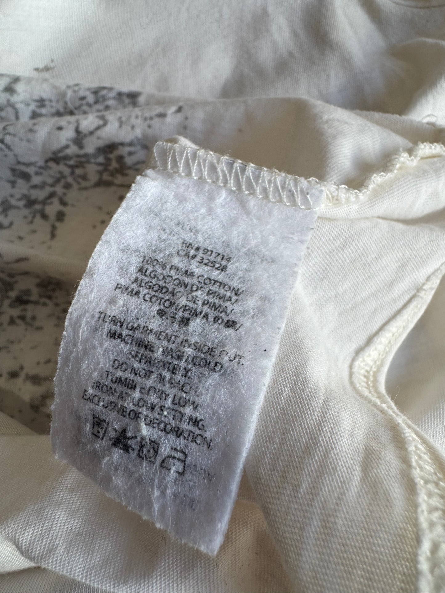 Armani Exchange T-shirt - size M