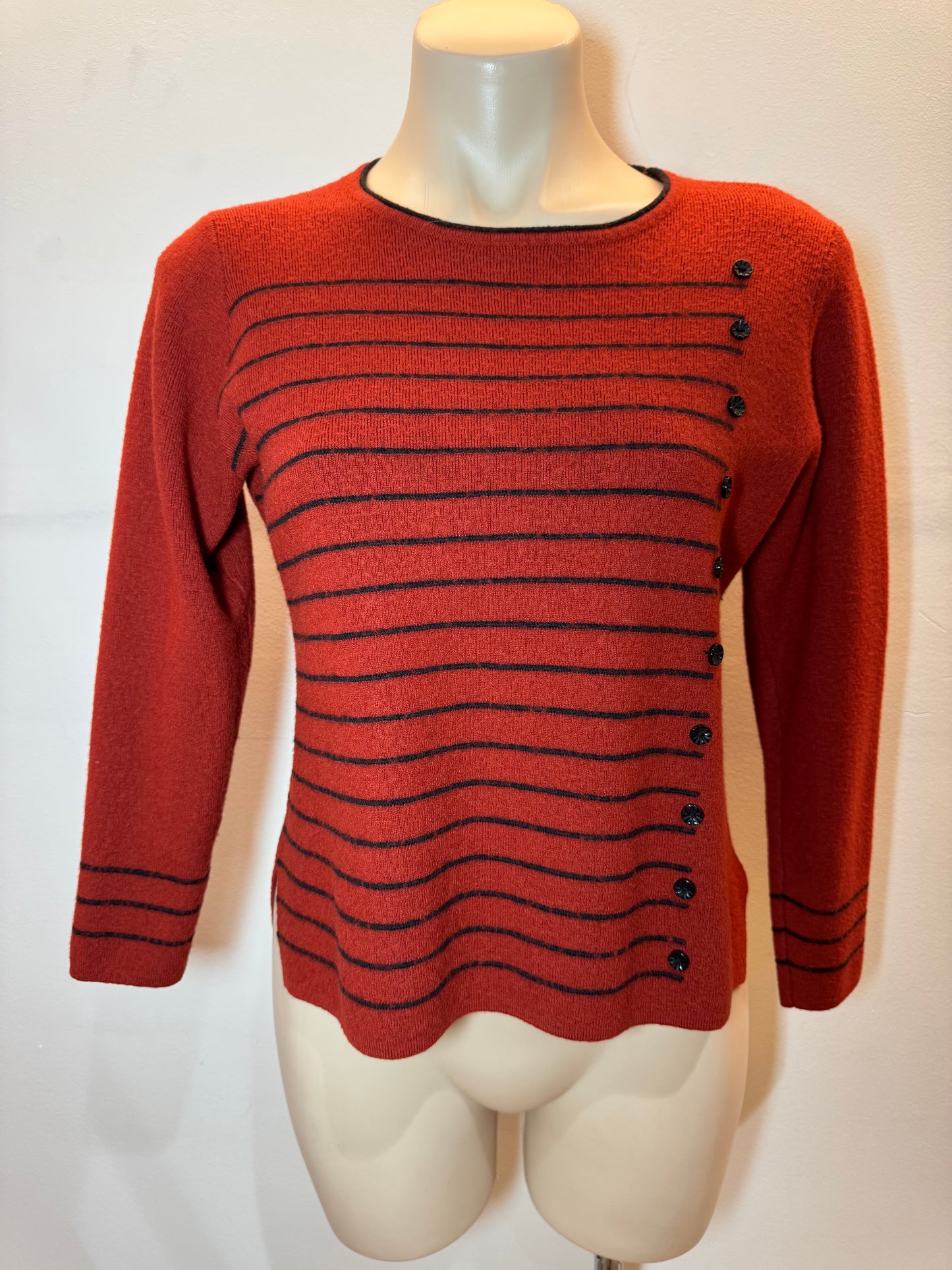 La Dame Rust Knit with Buttons - size M/L