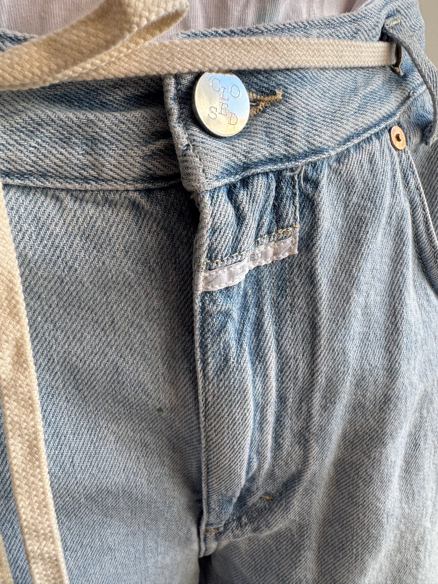 Closed Blue jeans (Shortened) - size 28