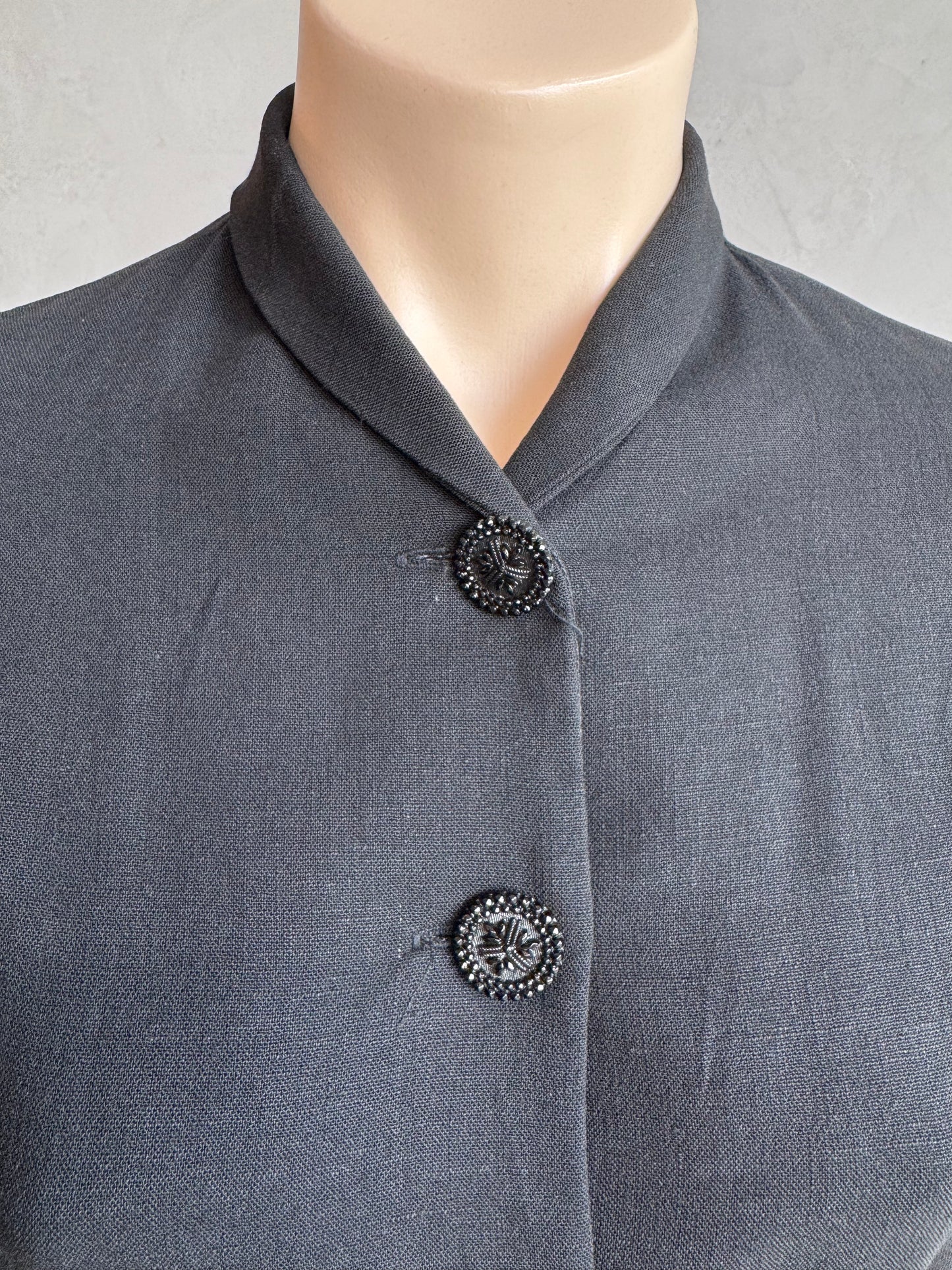 Vintage black shirt -size M