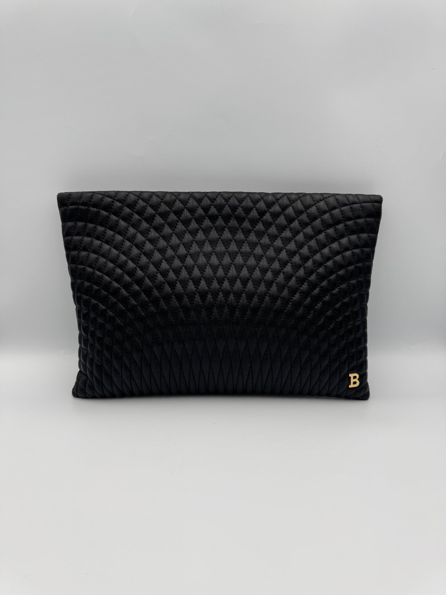 BALLY DIAMONDS STITCHES BLK LARGE POUCH