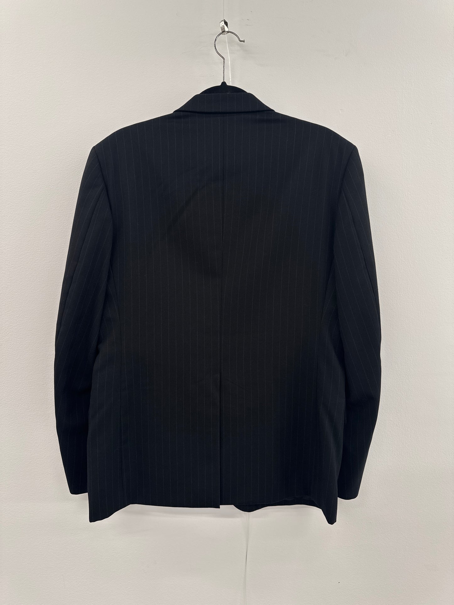 YUZAWAYA Black Striped Blazer S/B - Size M/L