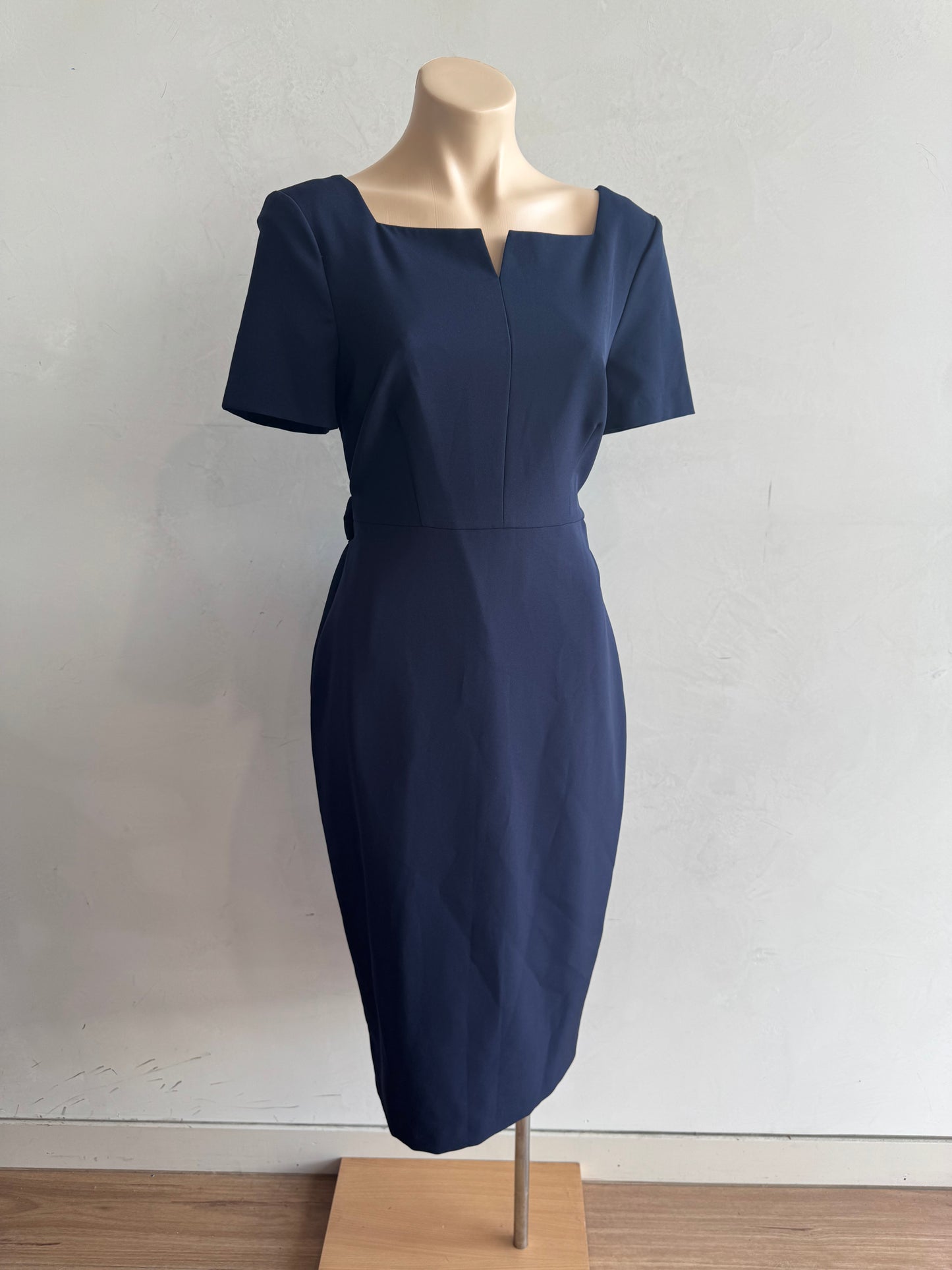 Dorothy Perkins navy dress - size 13