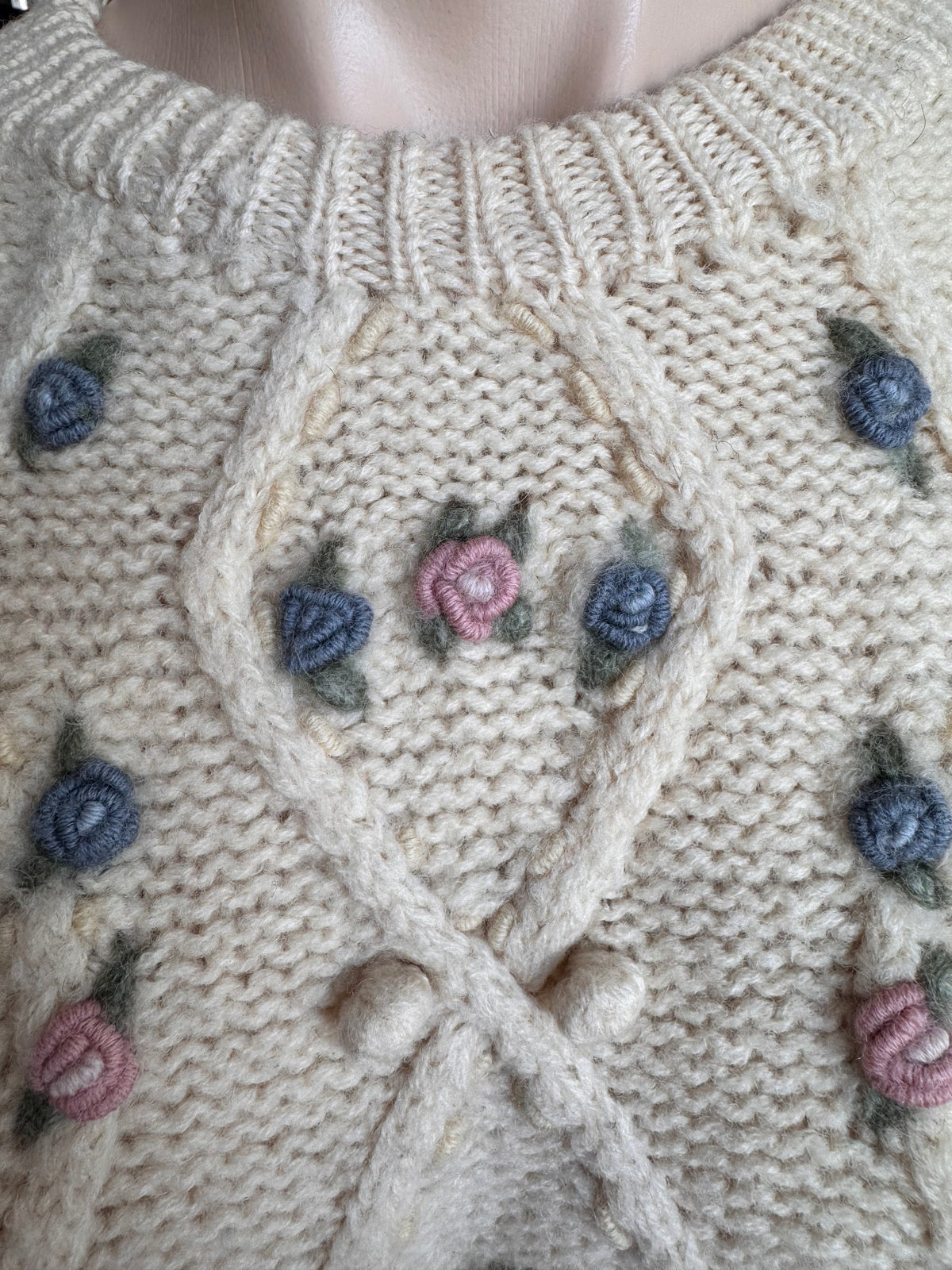 Vintage Jump cream wool chunky cable jumper - size L