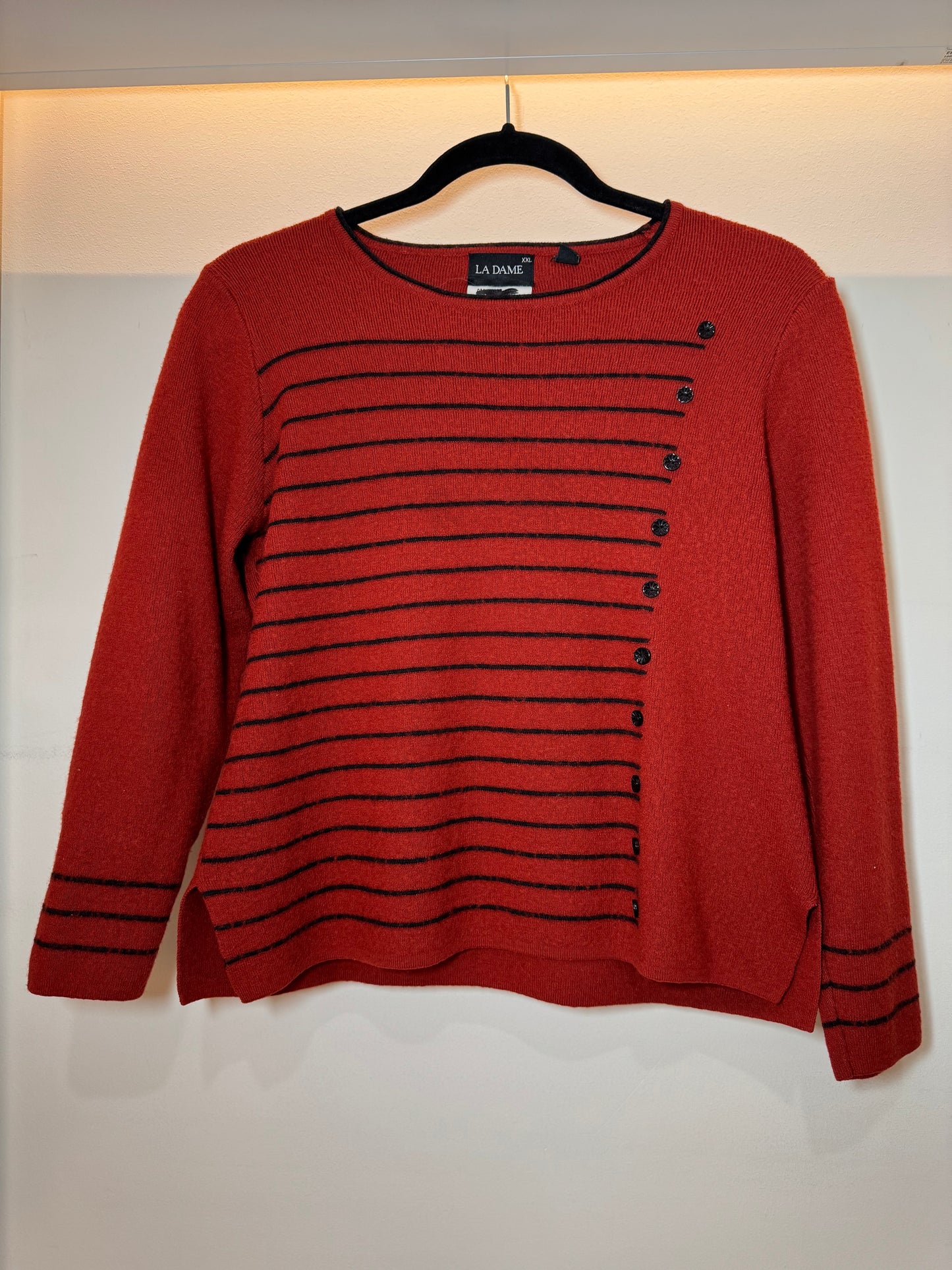 La Dame Rust Knit with Buttons - size M/L