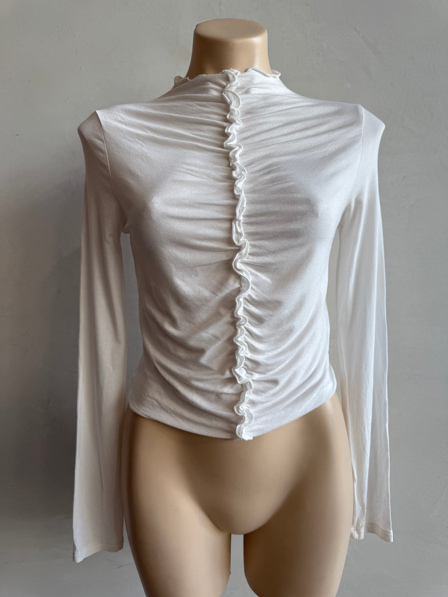 Miss Selfridge white LongSleeve gathered top - size 14