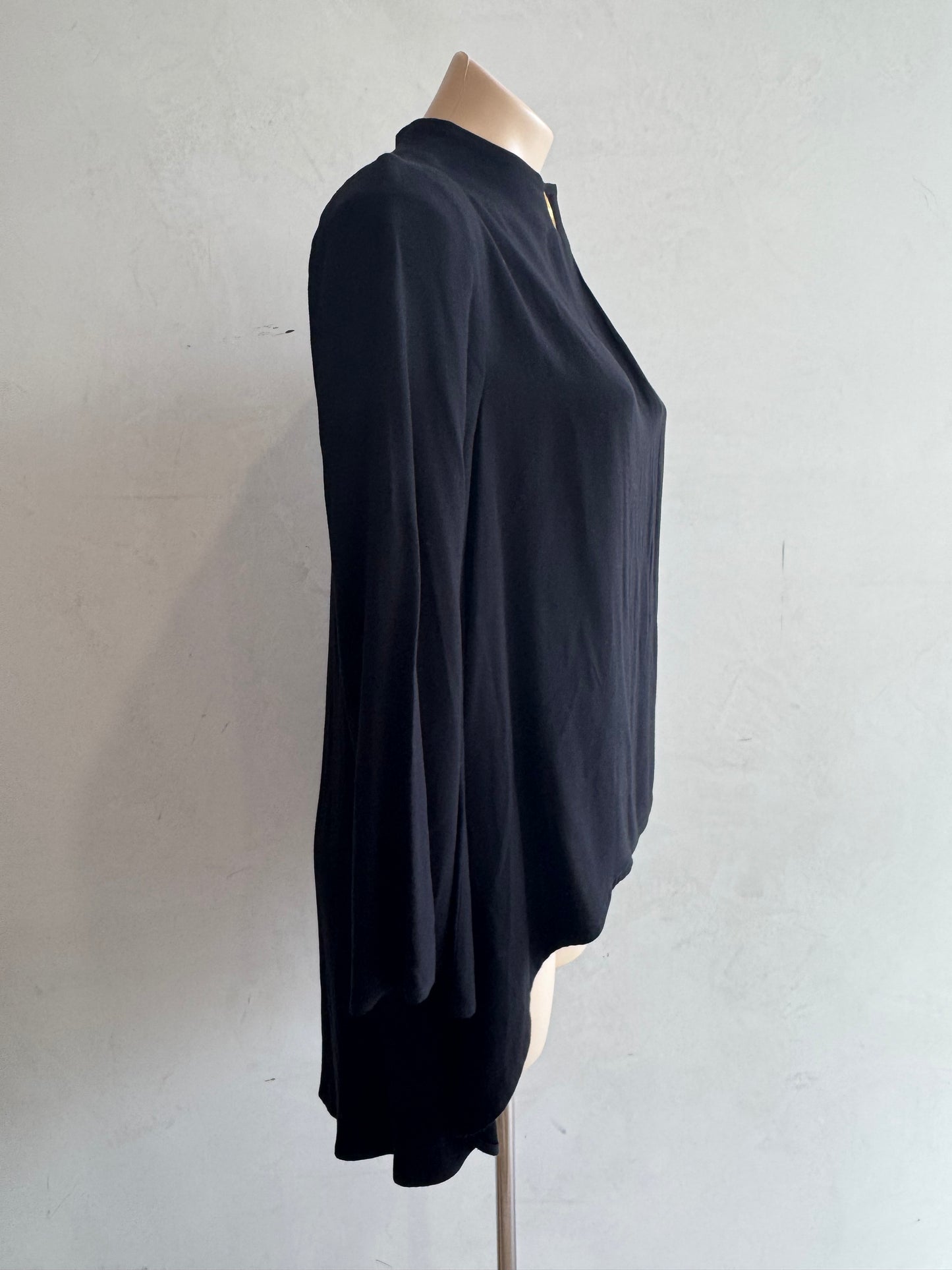 Finders black top - size XS