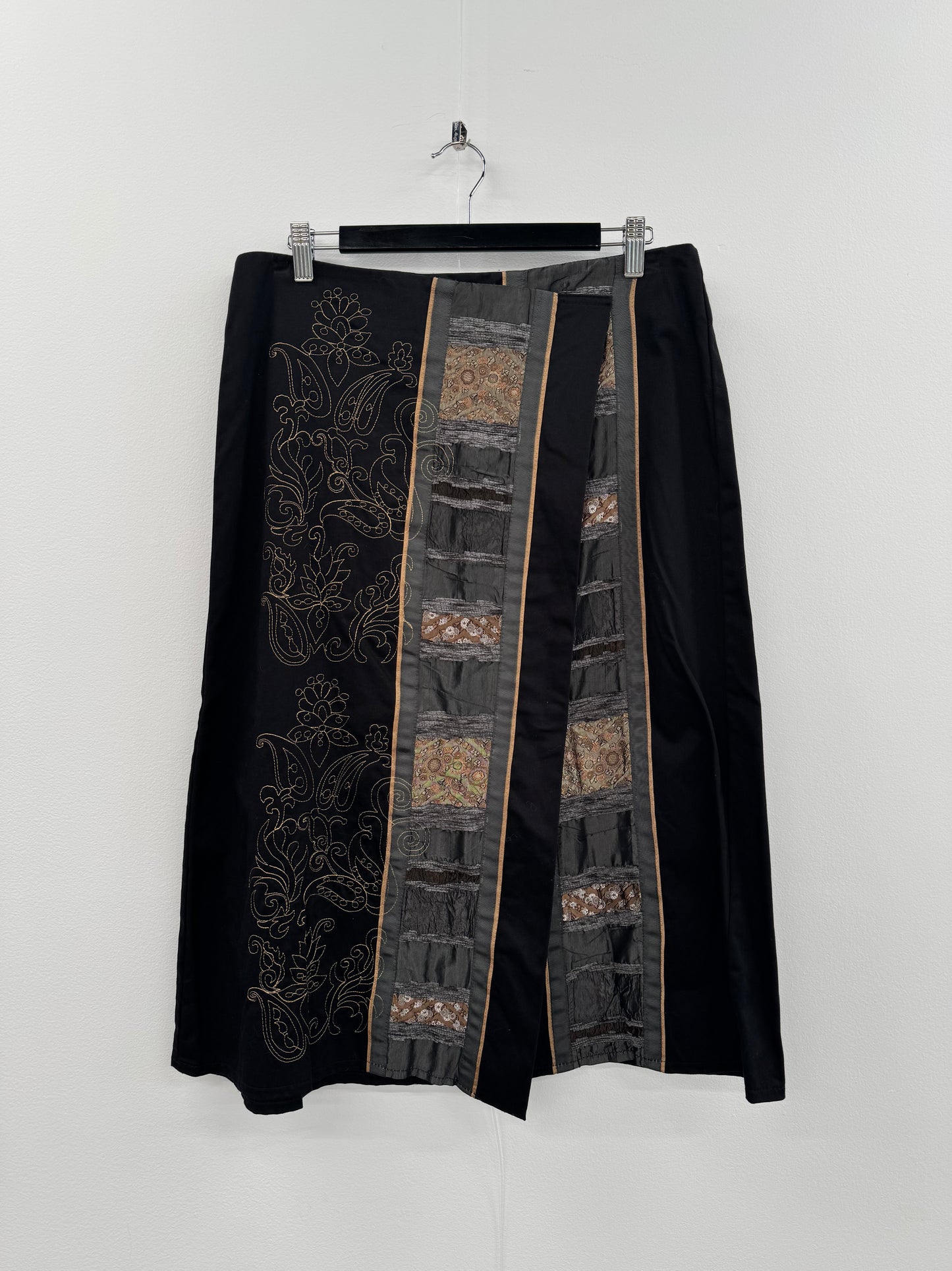 Red Head Black Embroidered skirt - Size 12