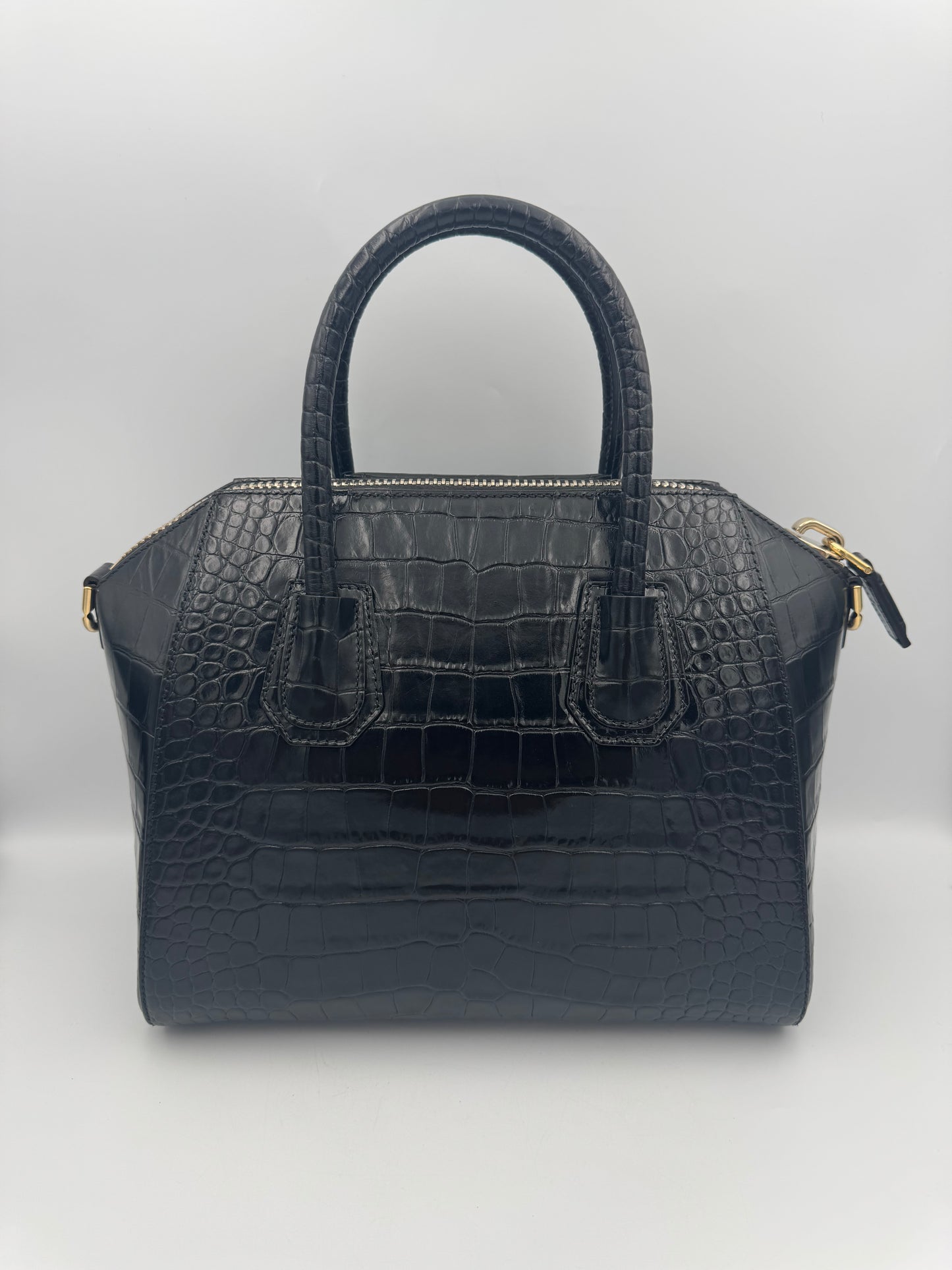 GIVENCHY ANTIGONA Bag Size Small