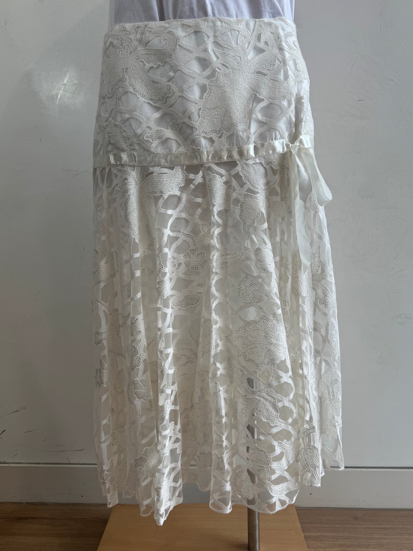 Vintage CKM white Skirt - size XL