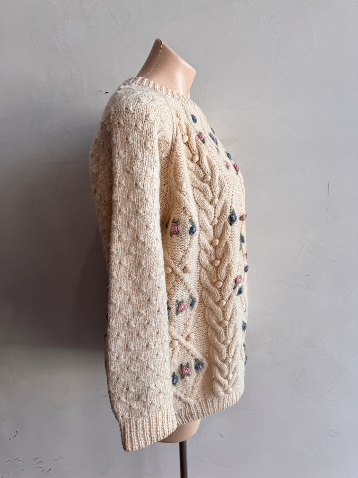 Vintage Jump cream wool chunky cable jumper - size L
