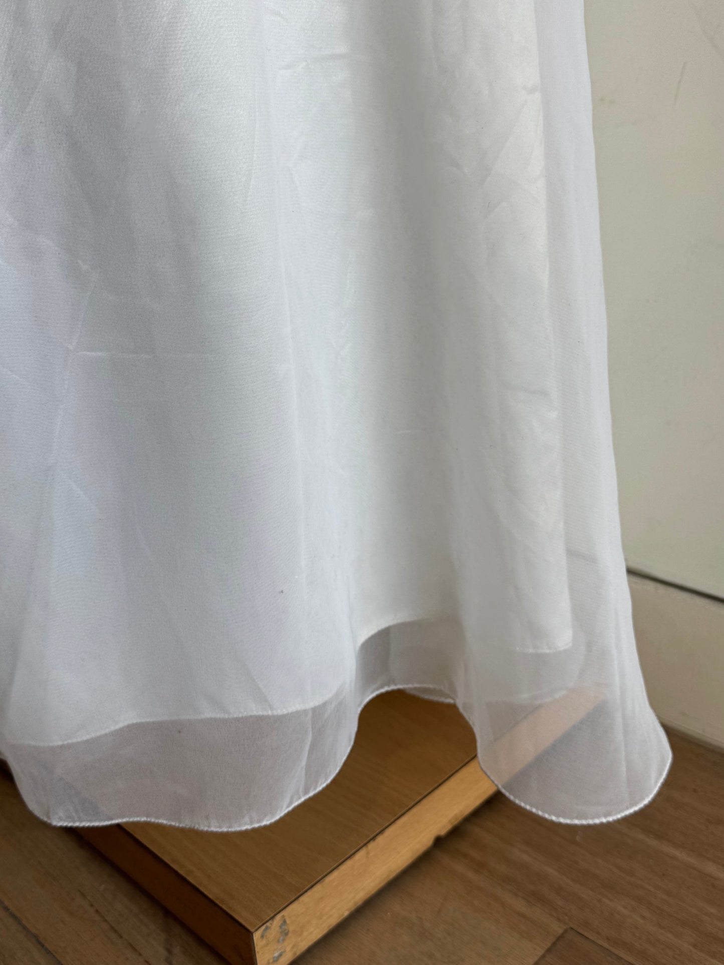 Vintage Dress Circle white wedding gown - size xs