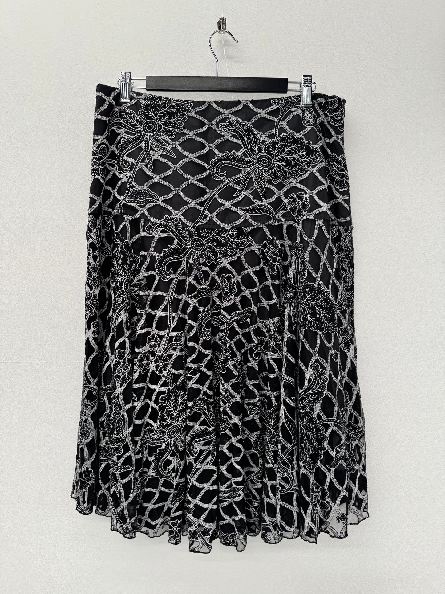 Vintage CKM black printed midi skirt - Size 16