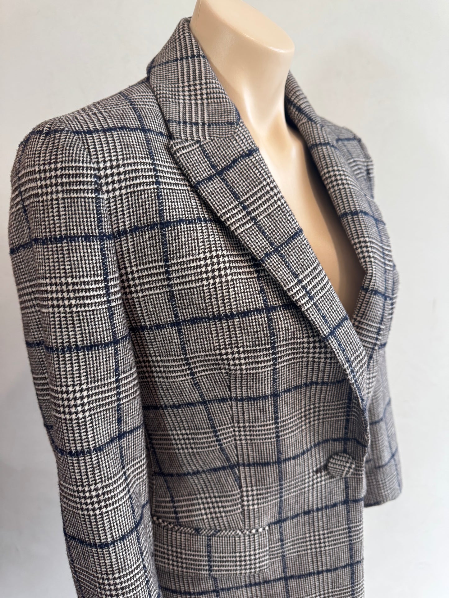 Witchery plaid blazer - size 8