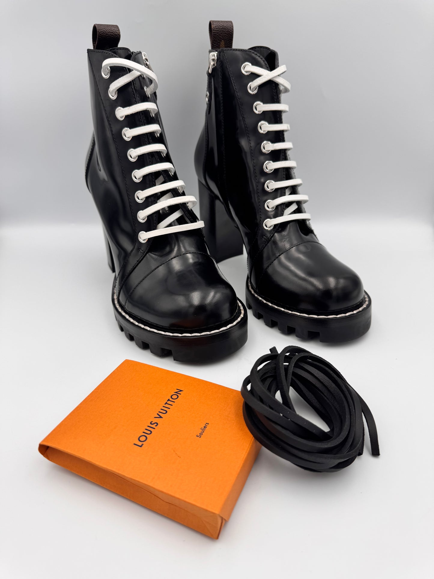 Louis Vuitton Laced Chunky Heel Boots Size 38.5