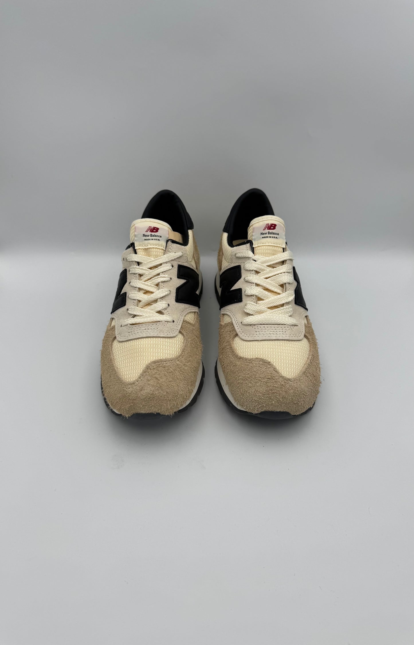 New Balance Teddy Santis 990v2 (40.5)