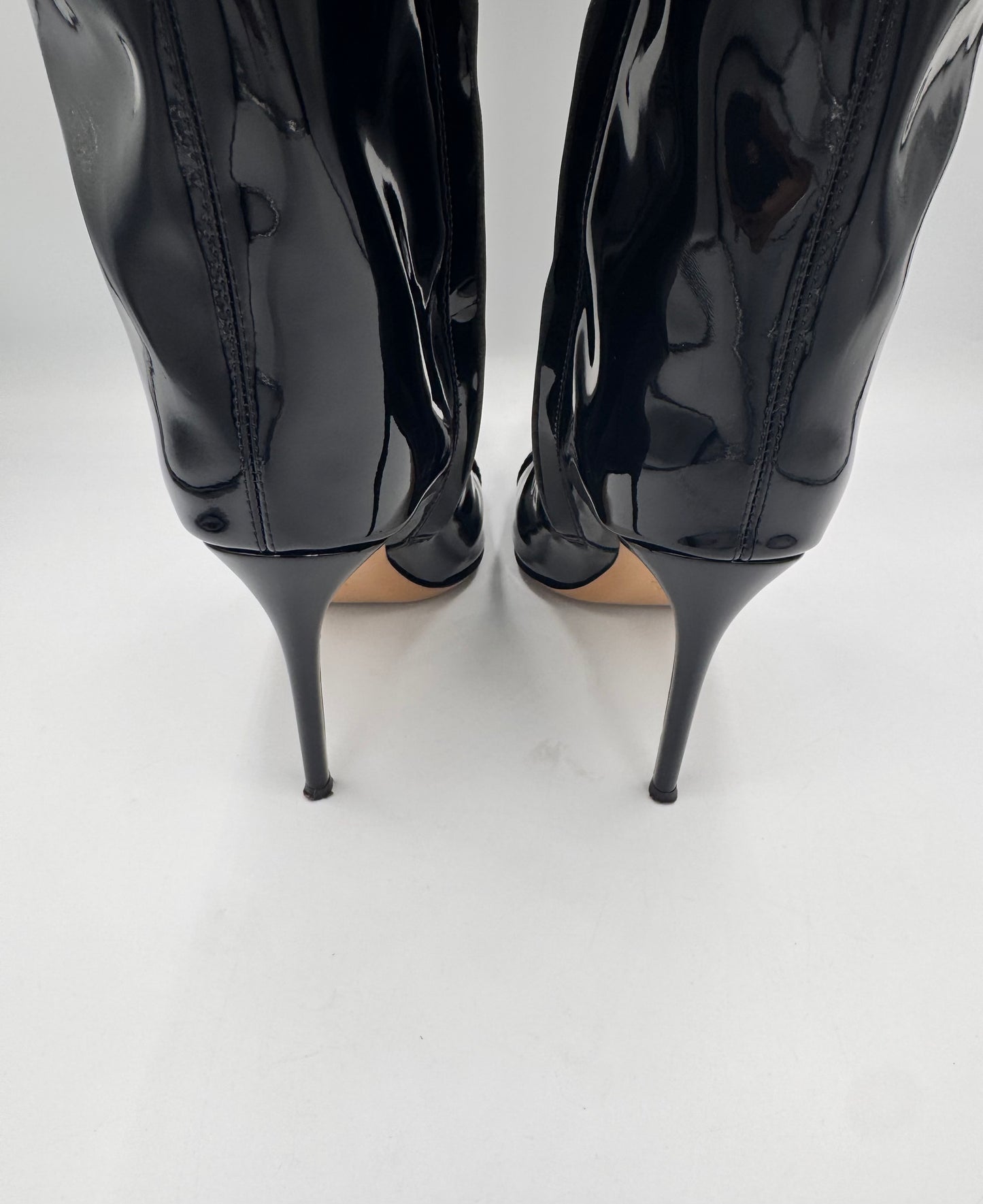 ALEXANDRE VAULTHIER Black Patent Knee-High Boots size 38.5
