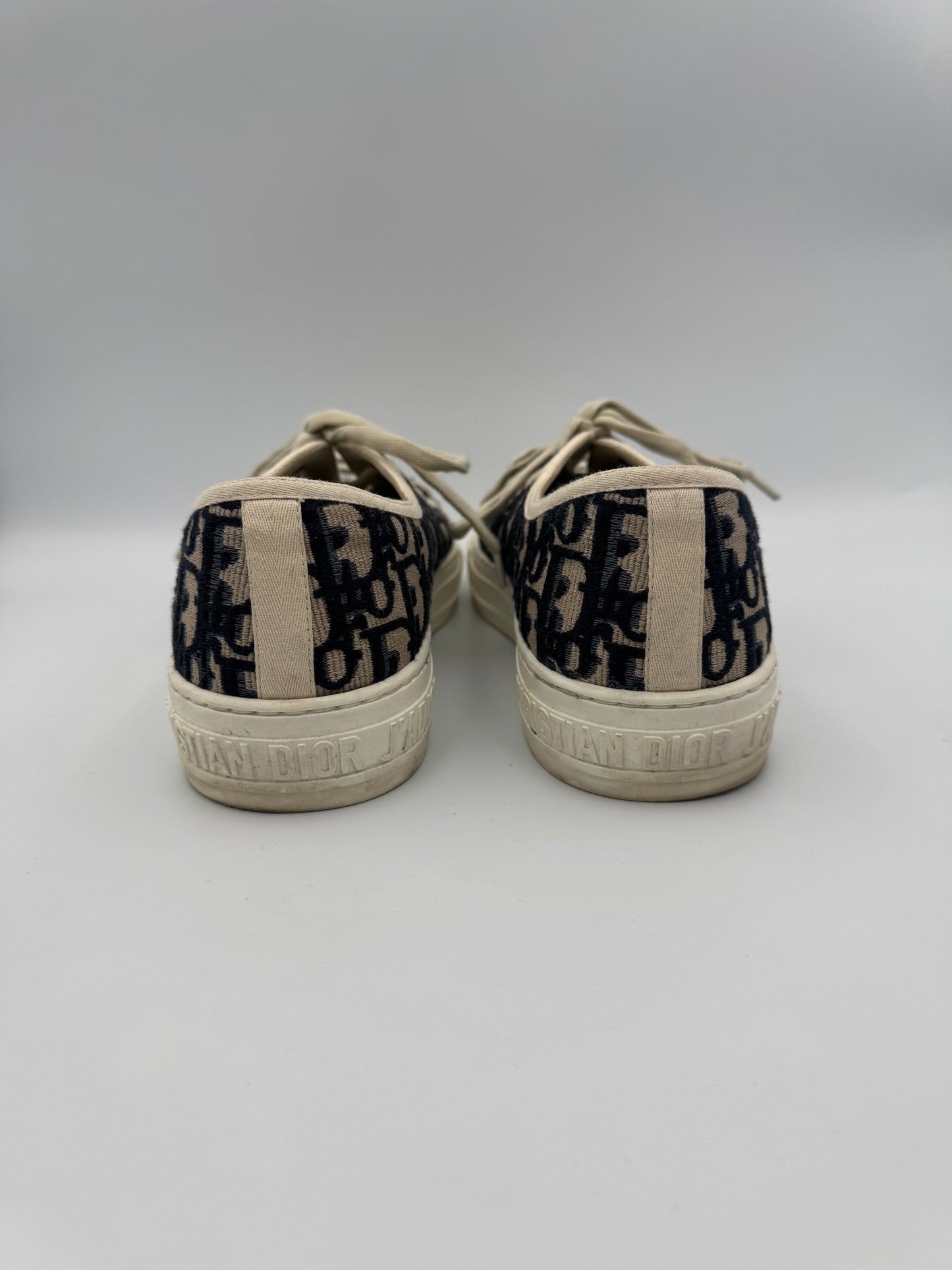 CHRISTIAN DIOR SNEAKERS SZ41.5