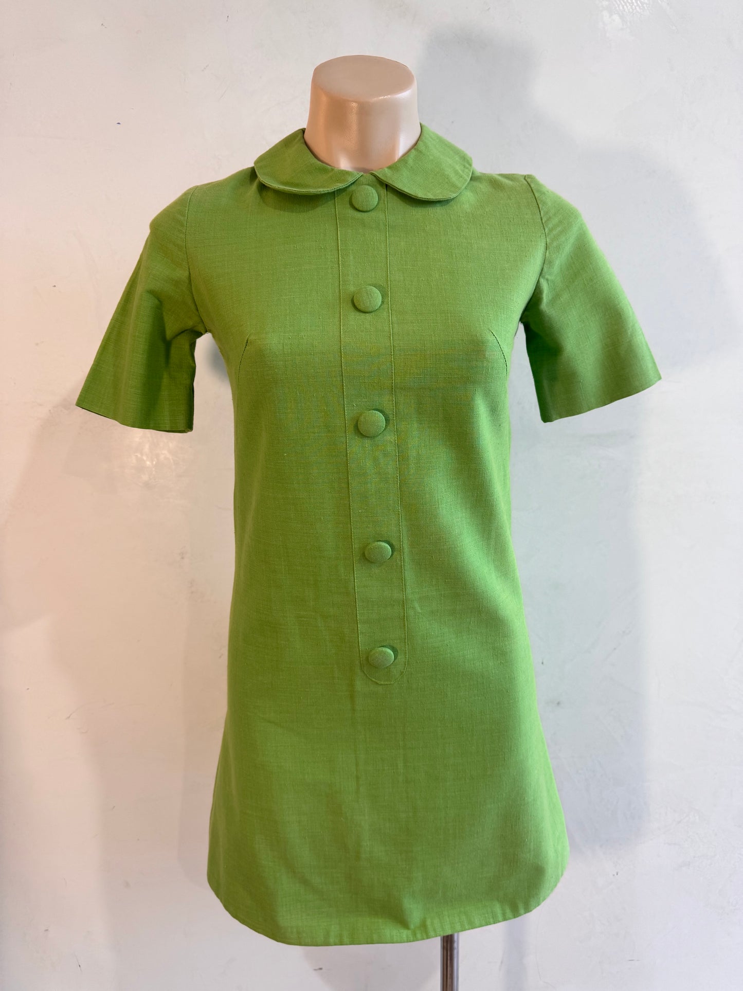 Retro Green Apple Mini Dress - size 8