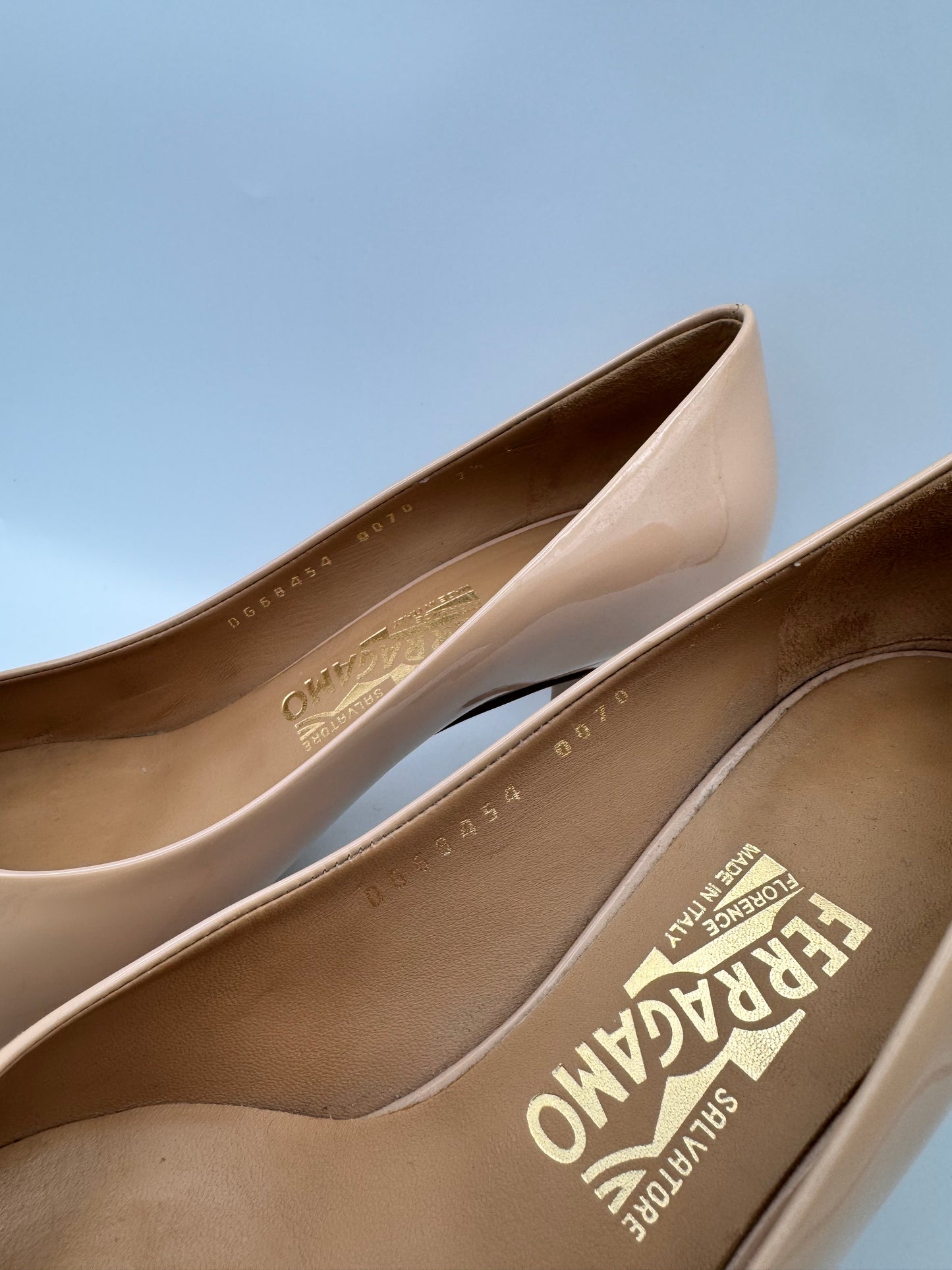 Salvatore Ferragamo Nude Patent Size 7.5