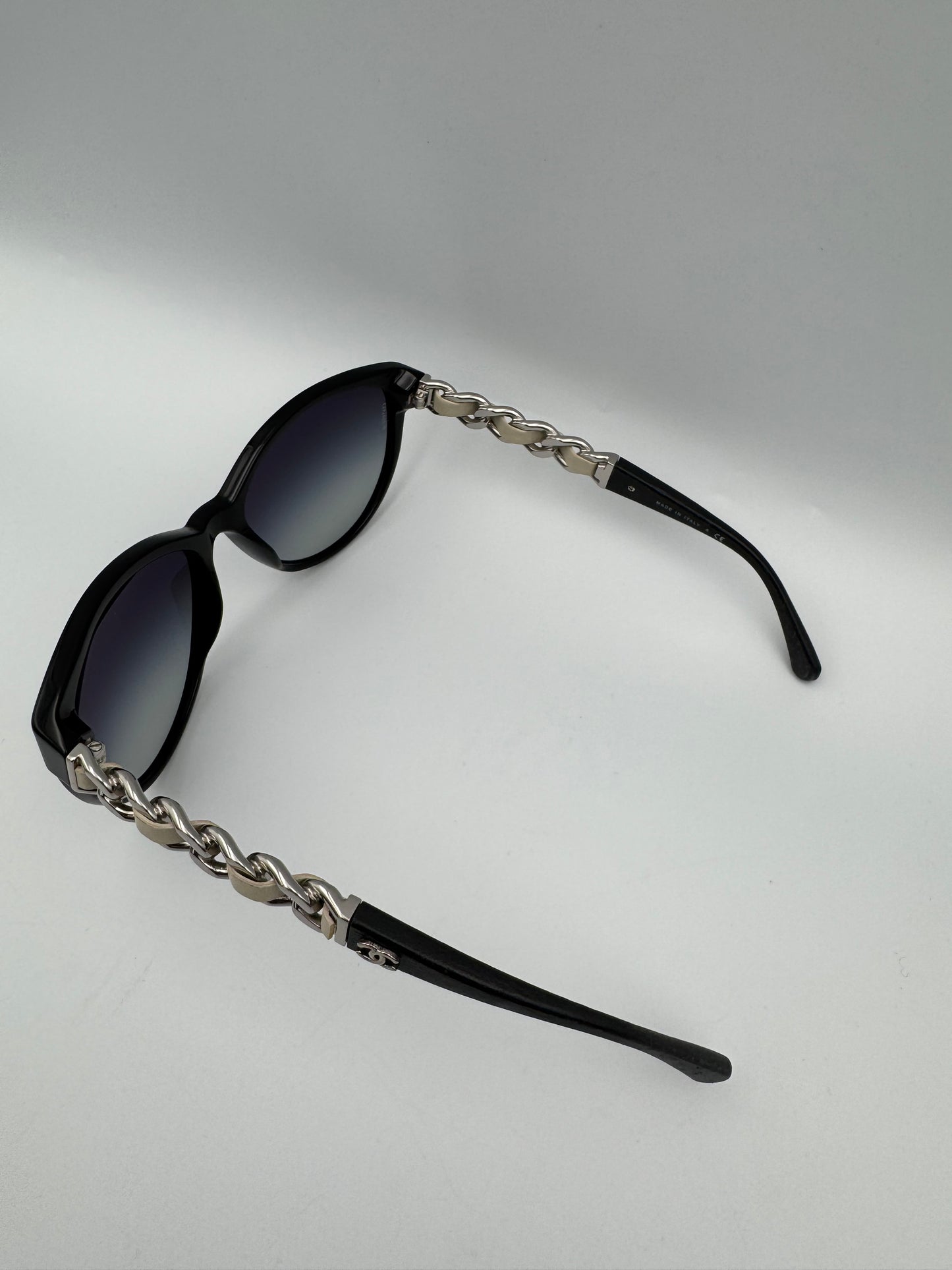 Chanel Sunglasses (Black)